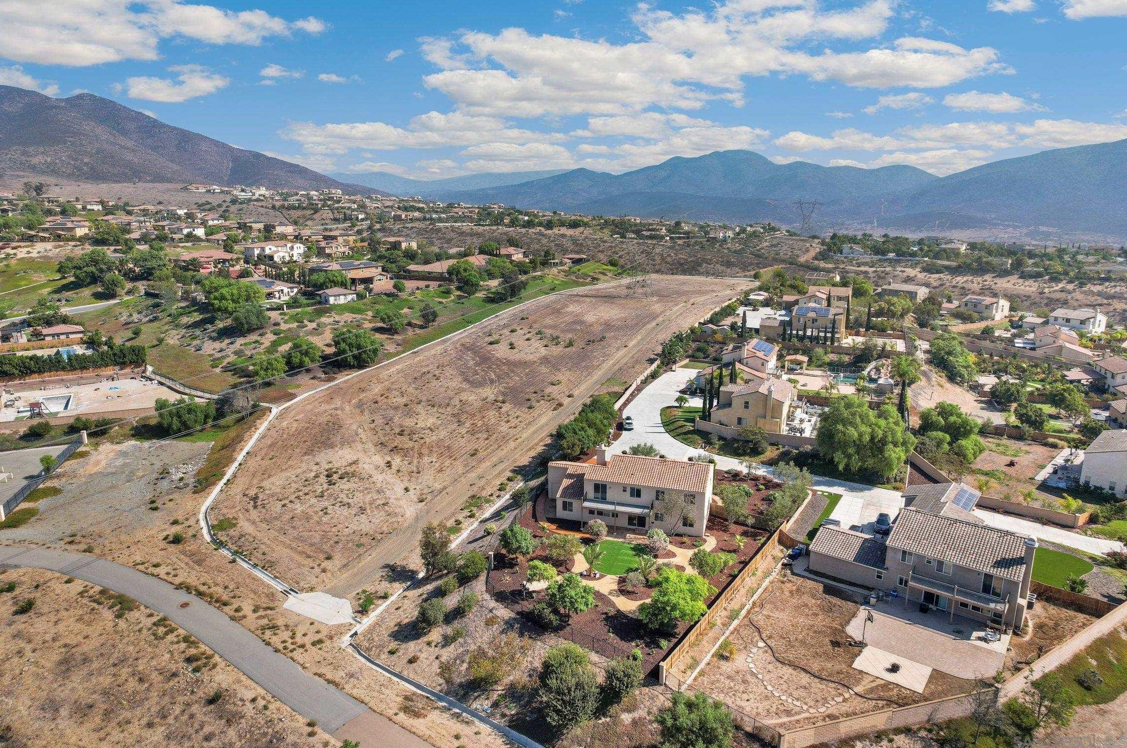 3017 Adams Ranch Ct, Chula Vista CA  91914-5321 exterior