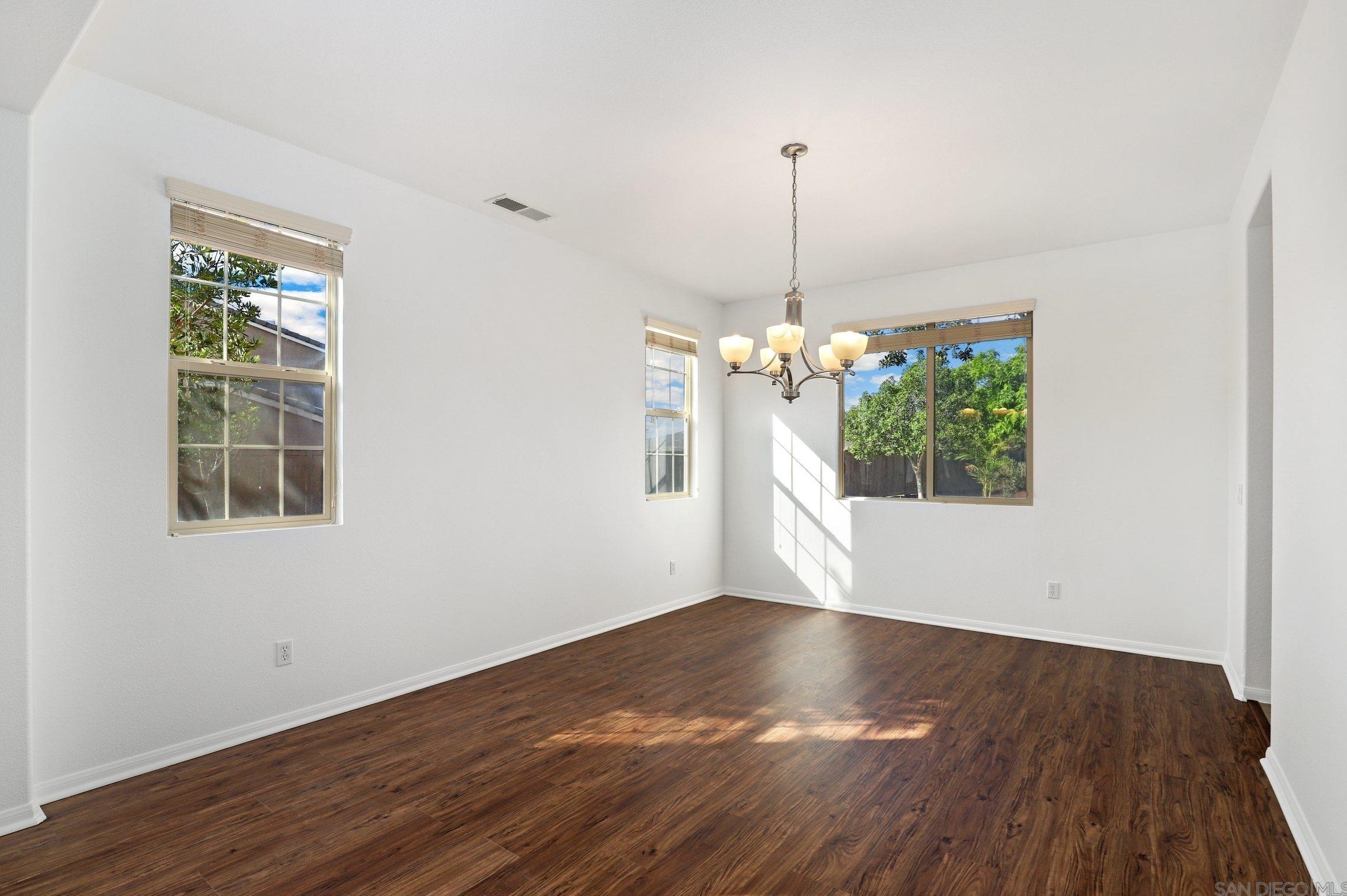 3017 Adams Ranch Ct, Chula Vista CA  91914-5321 exterior