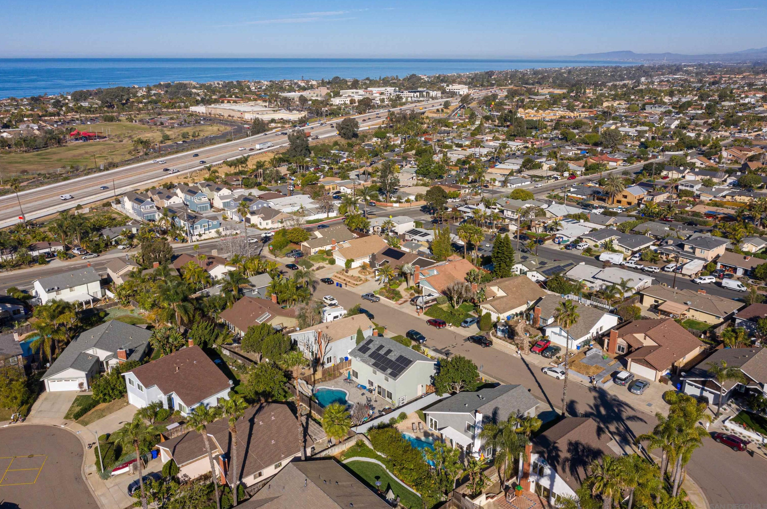 1434 Kings Cross Dr, Cardiff By The Sea CA  92007-1316 exterior