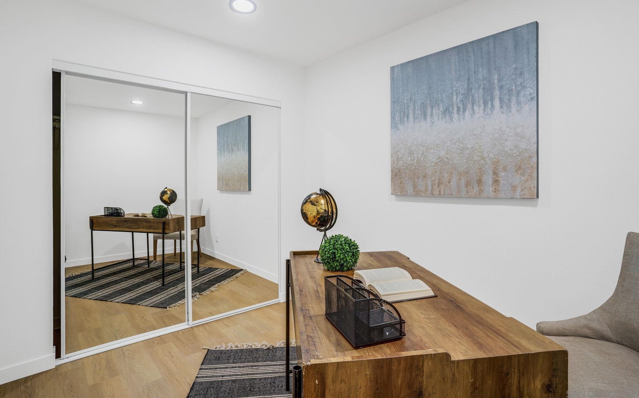 321 Spruce St, Chula Vista CA  91911-5524 exterior