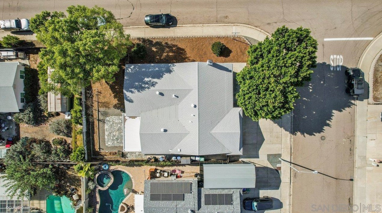 10005 Three Oaks Way, Santee CA  92071-1119 exterior