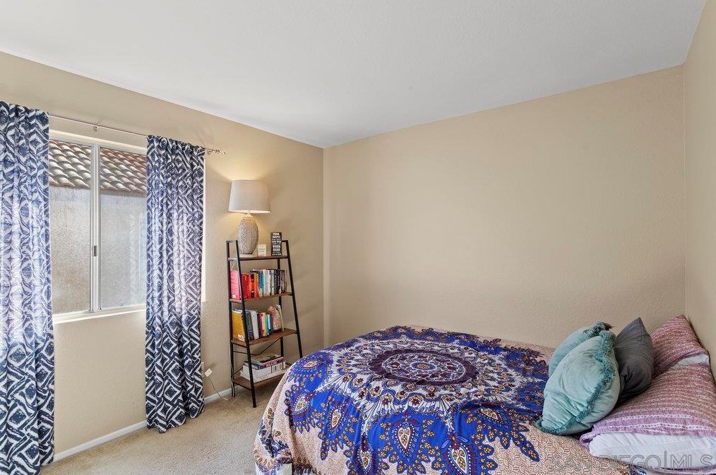 24516 Camino Mirabella, Murrieta CA  92562-4333 exterior