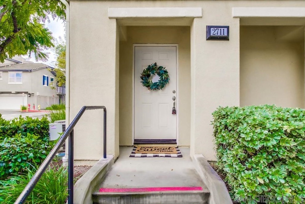 2711 Persimmon Ct, Chula Vista CA  91915-1708 exterior