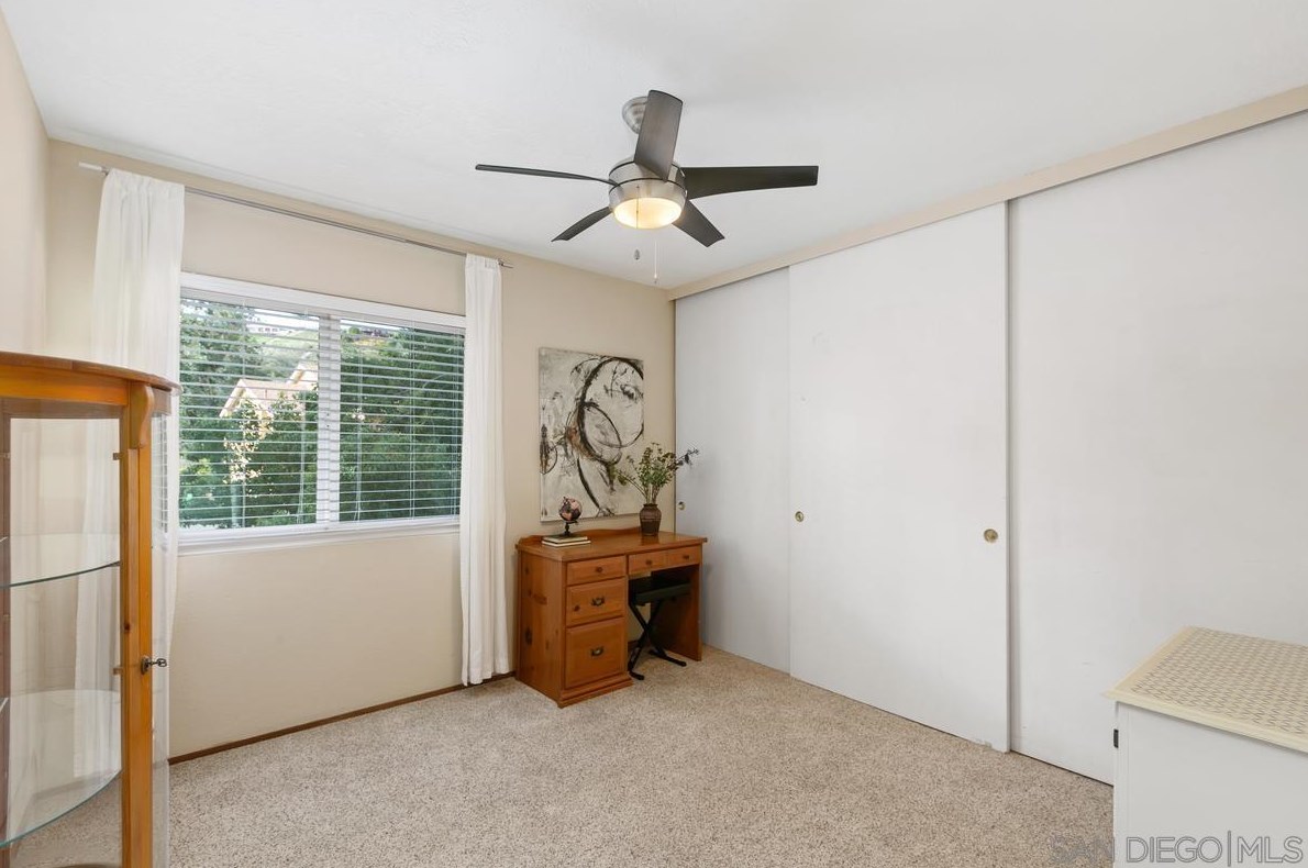 13141 Mulberry Tree Ln, Poway CA  exterior