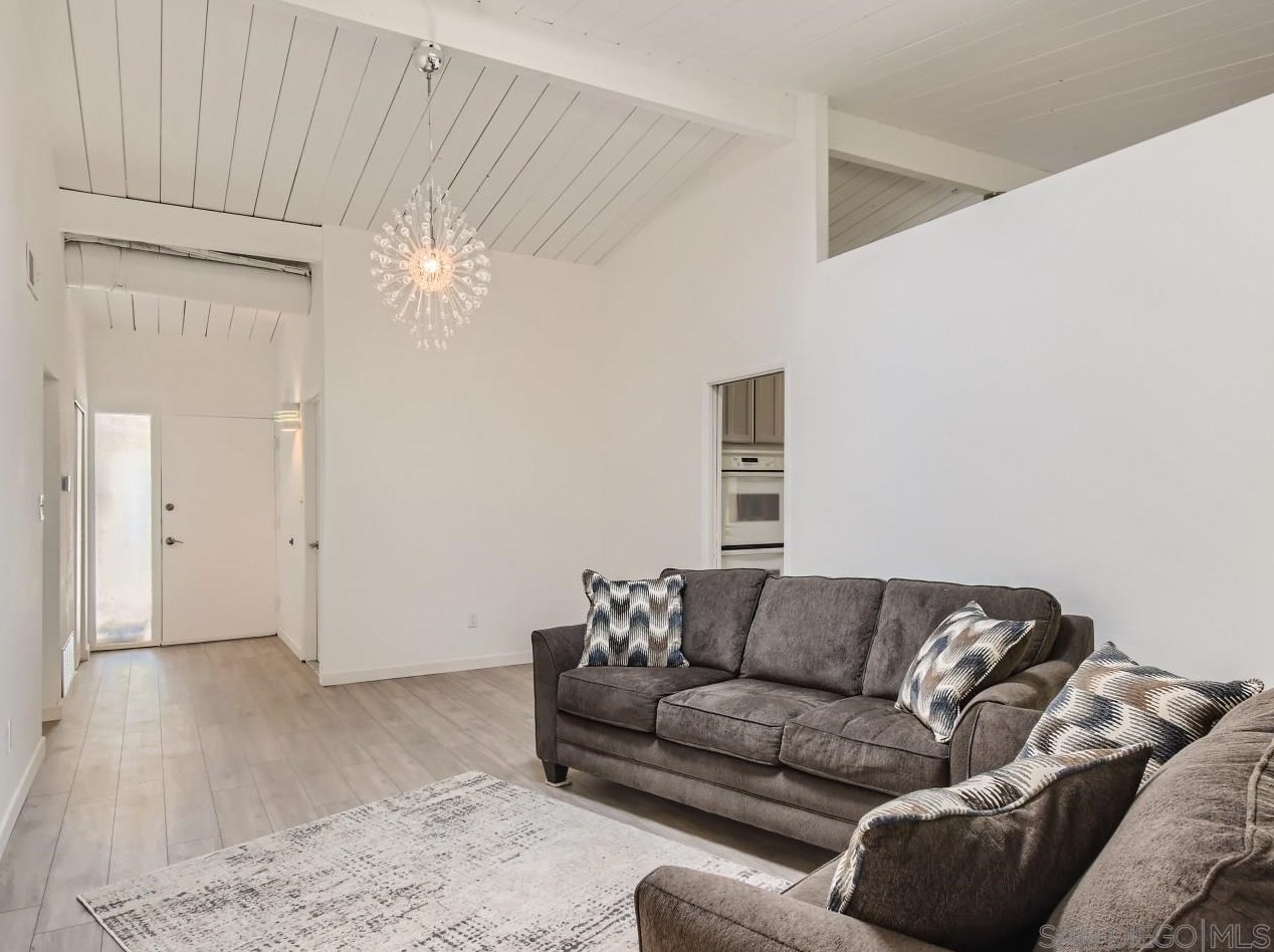 4955 Baja Ct, San Diego, CA 92115
