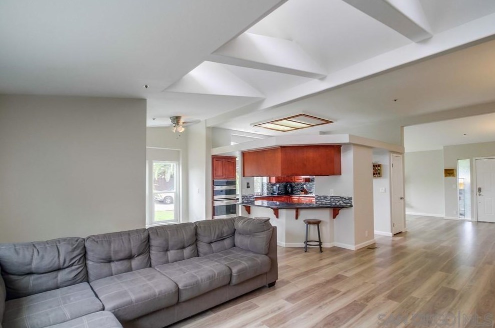 9380 Lori Mar Ct, Spring Valley CA  91977-2700 exterior