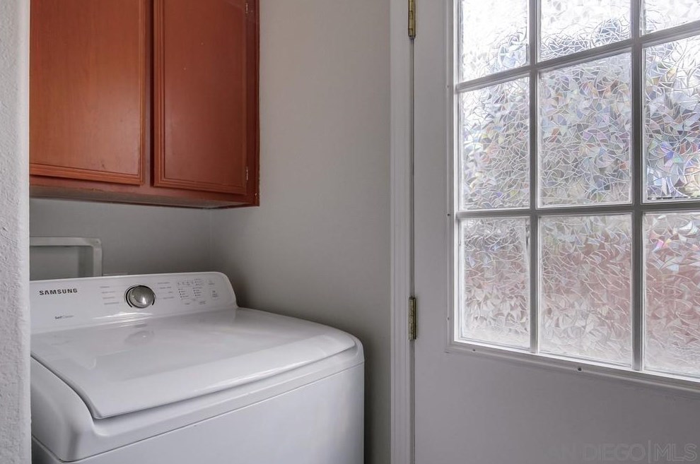 9380 Lori Mar Ct, Spring Valley CA  91977-2700 exterior