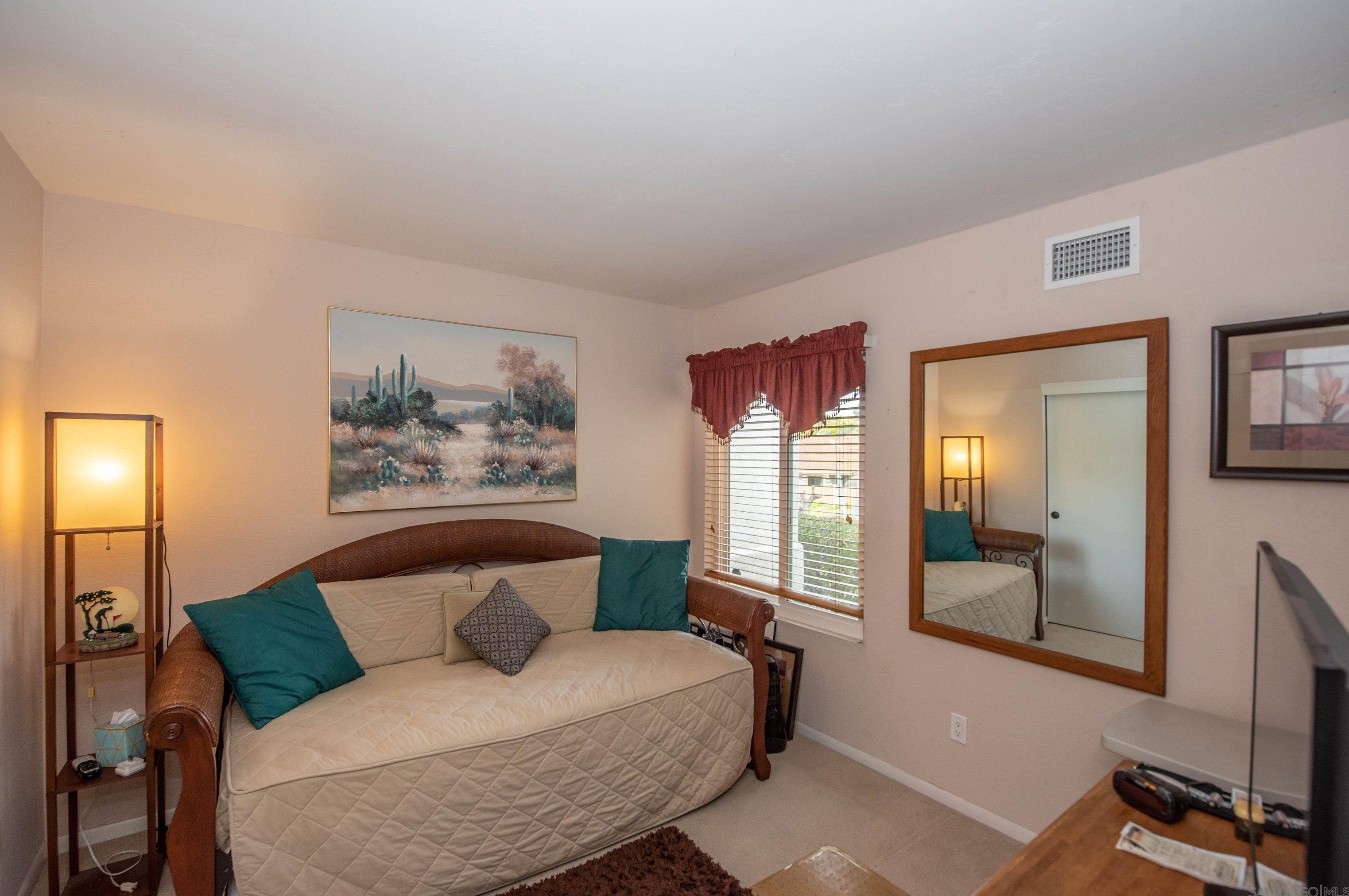 708 Baylor Ave, Bonita CA  91902-4023 exterior