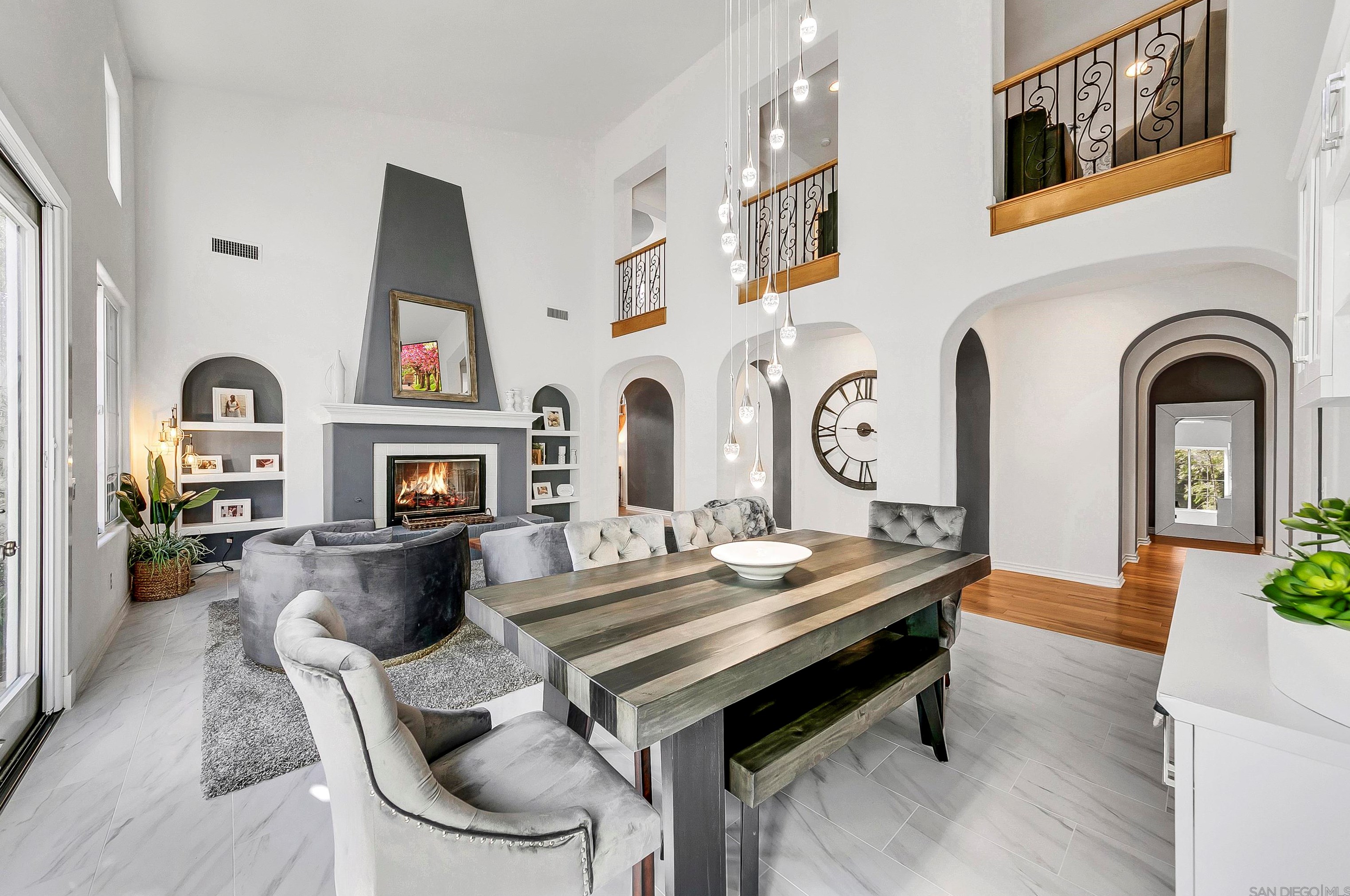 2860 Via Conquistador, Carlsbad, CA 92009