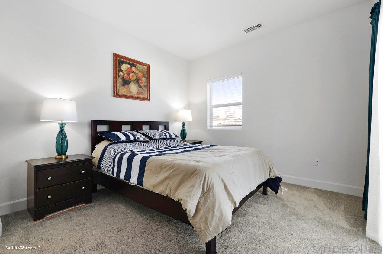 1675 Felicita Ln, Escondido CA  92025-5641 exterior