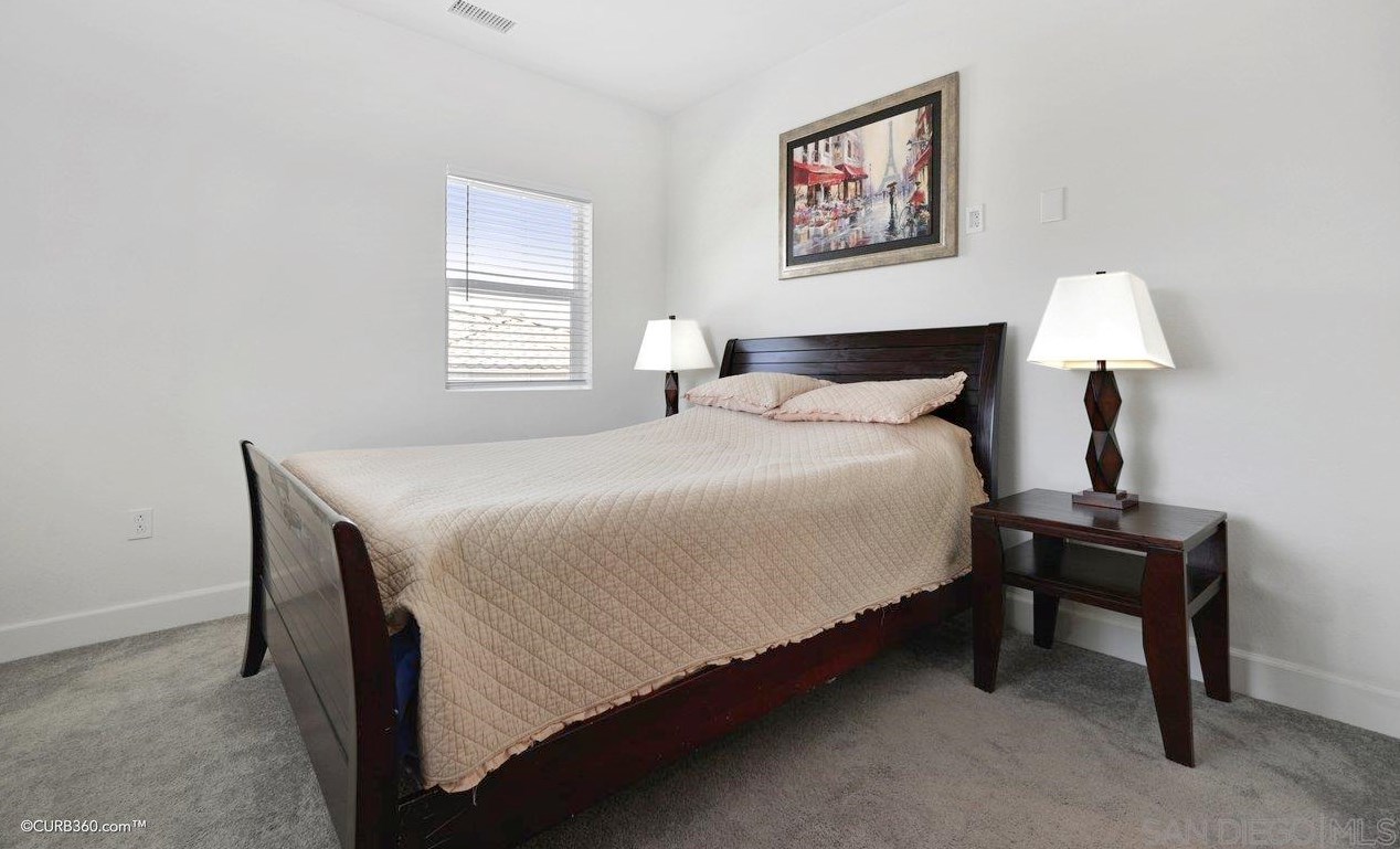 1675 Felicita Ln, Escondido CA  92025-5641 exterior