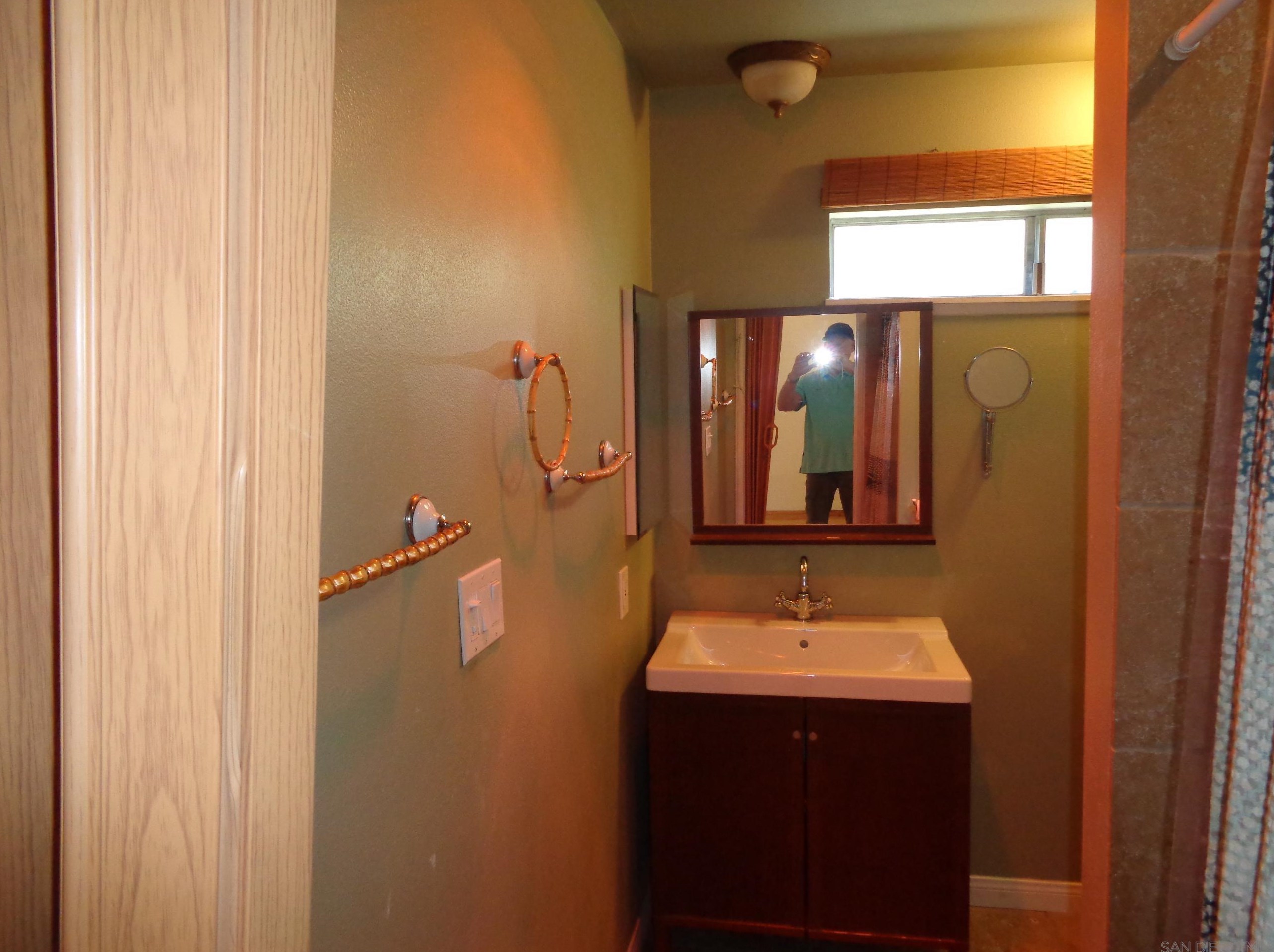 8017 Smokewood Dr, Santee CA  92071-3436 exterior