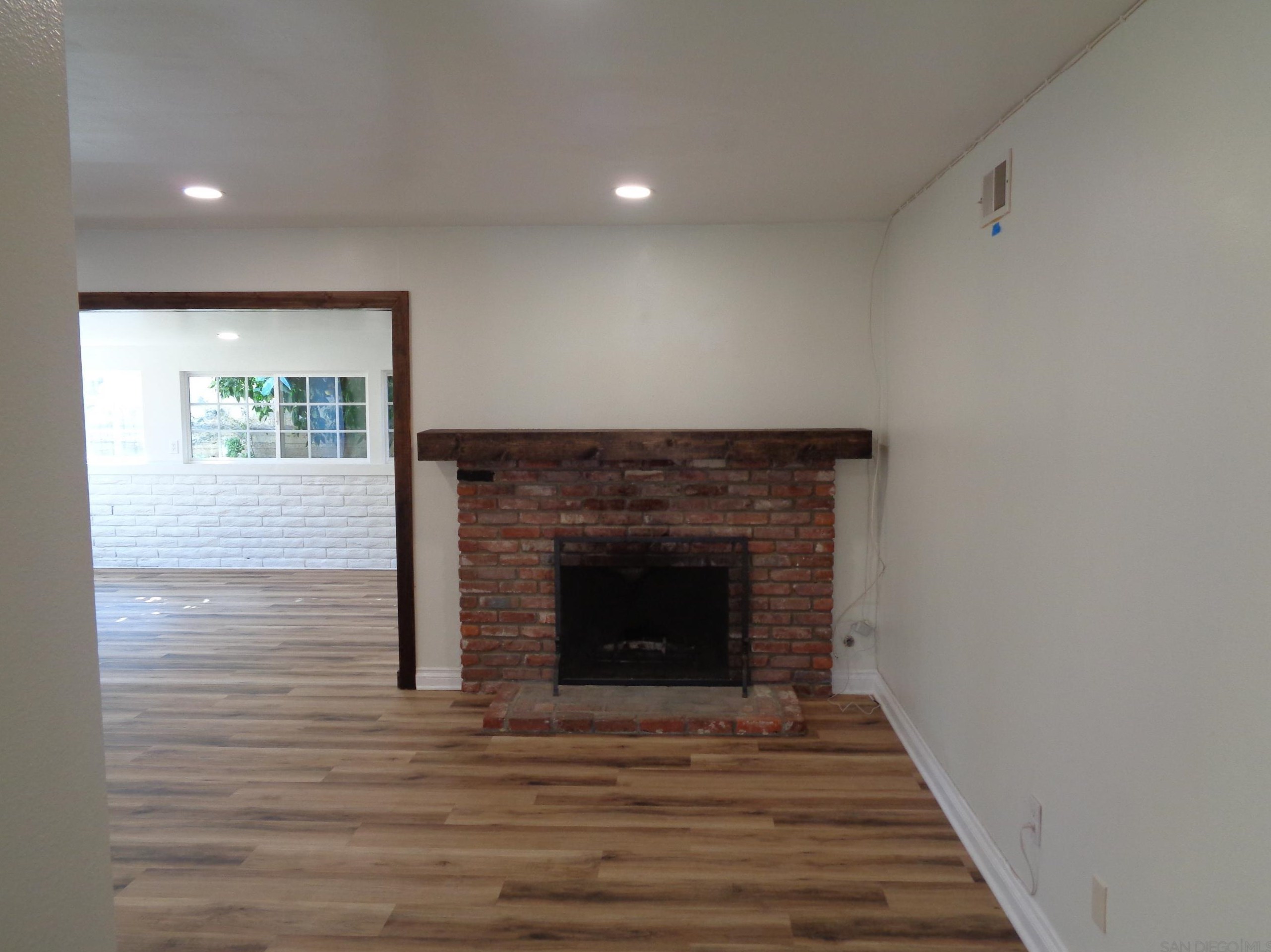 8017 Smokewood Dr, Santee CA  92071-3436 exterior