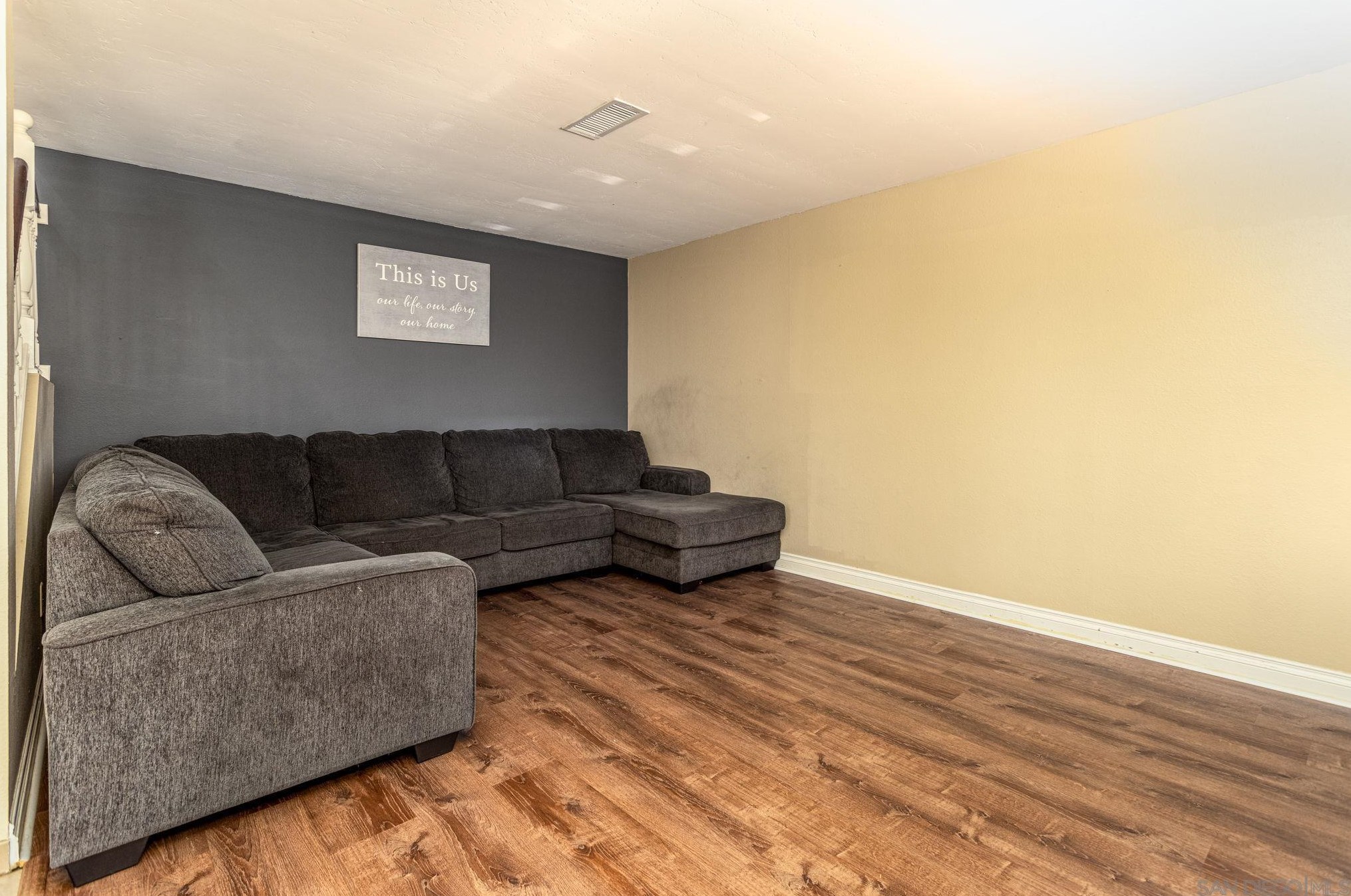 3030 Plaza Natalia, Bonita CA  91902-1607 exterior