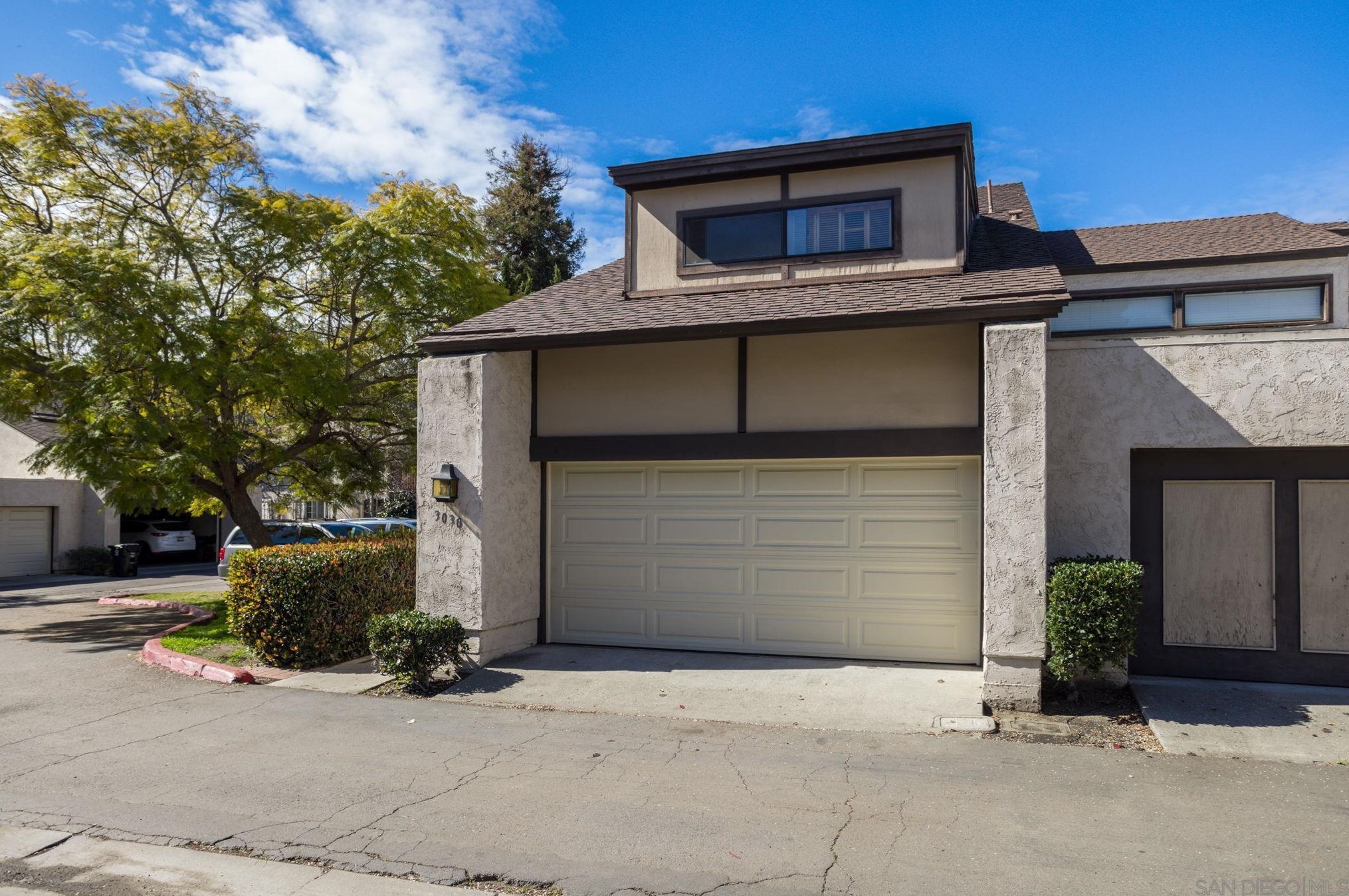 3030 Plaza Natalia, Bonita CA  91902-1607 exterior