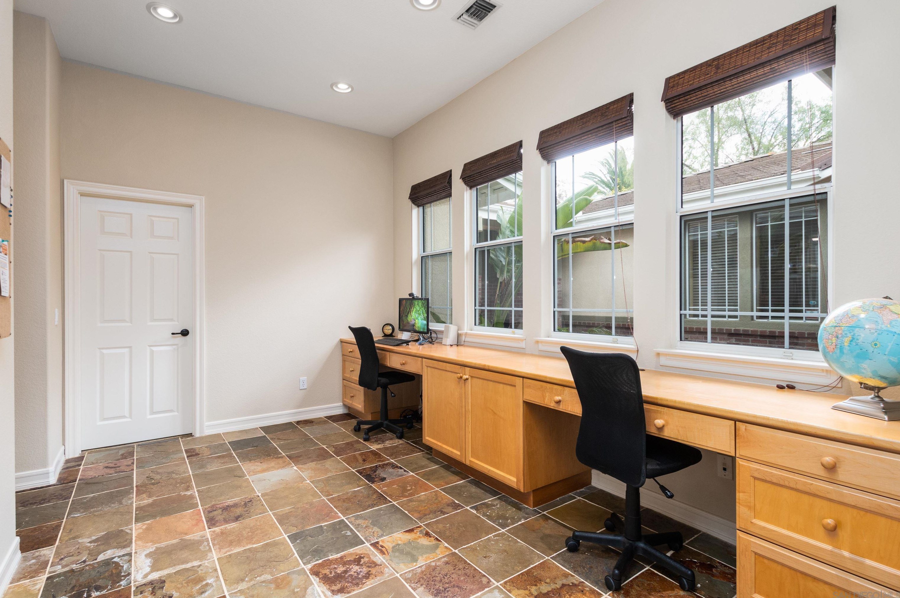 11772 Treadwell Dr, Poway CA  92064-6122 exterior