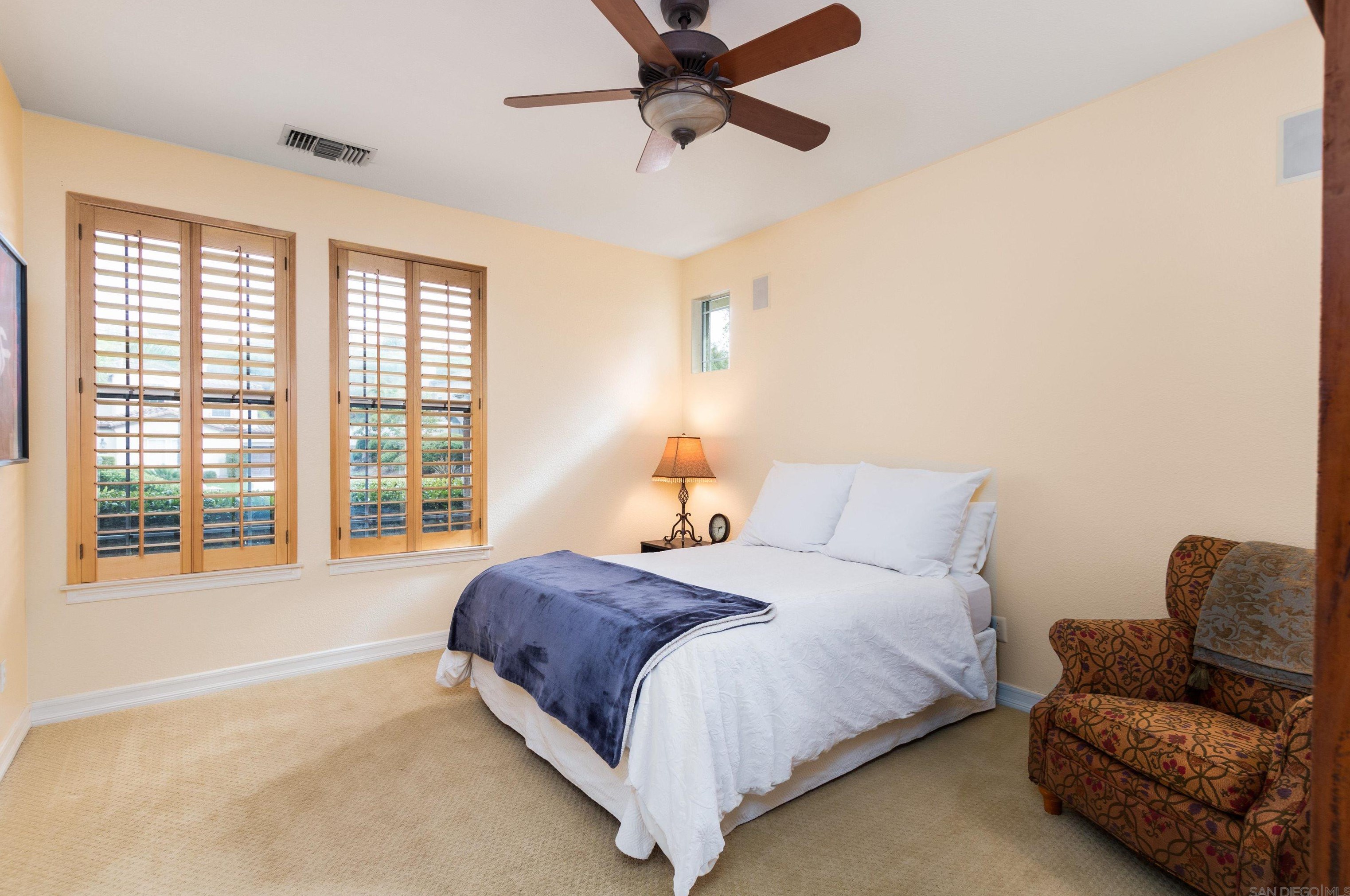 11772 Treadwell Dr, Poway CA  92064-6122 exterior