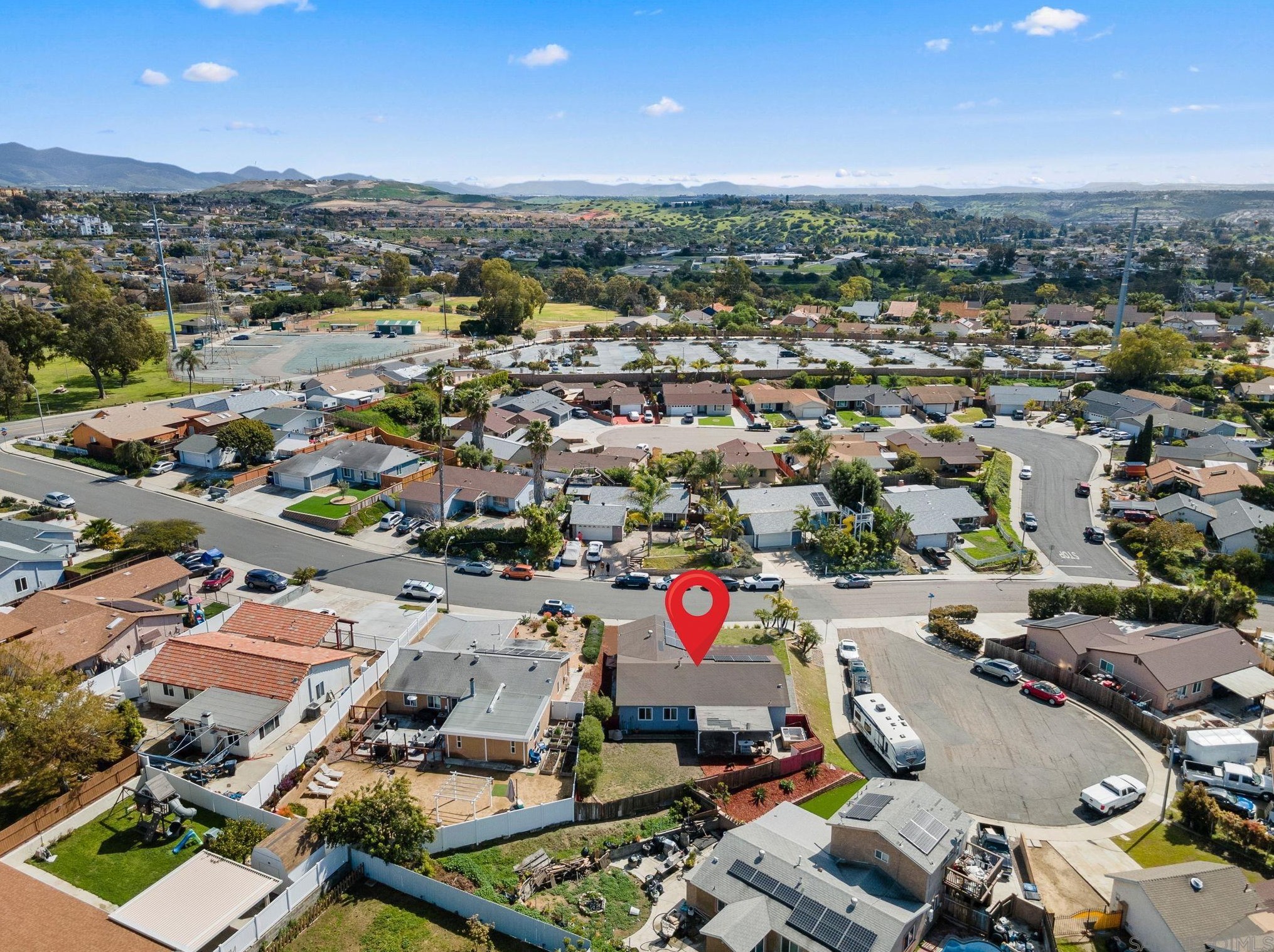 463 Thrush St, Chula Vista CA  91911-3846 exterior