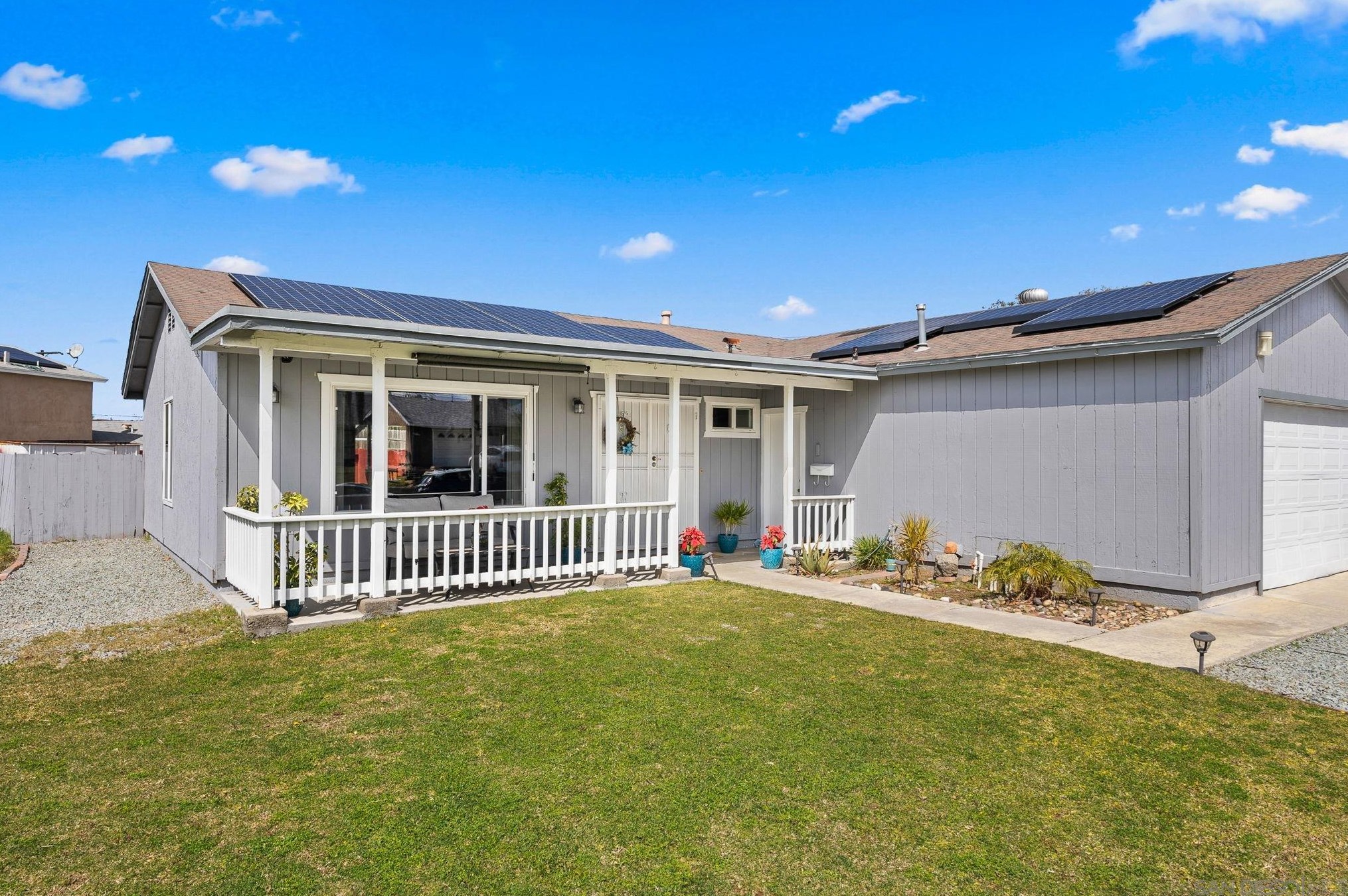 463 Thrush St, Chula Vista CA  91911-3846 exterior