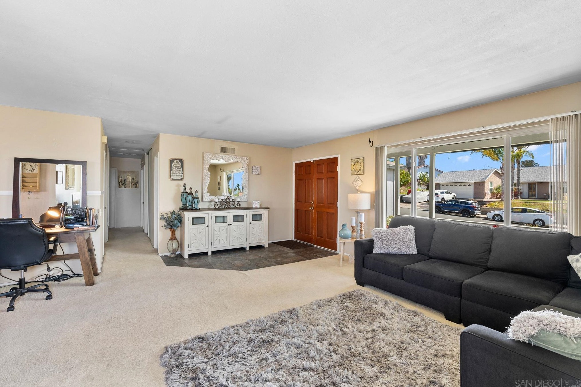 463 Thrush St, Chula Vista CA  91911-3846 exterior