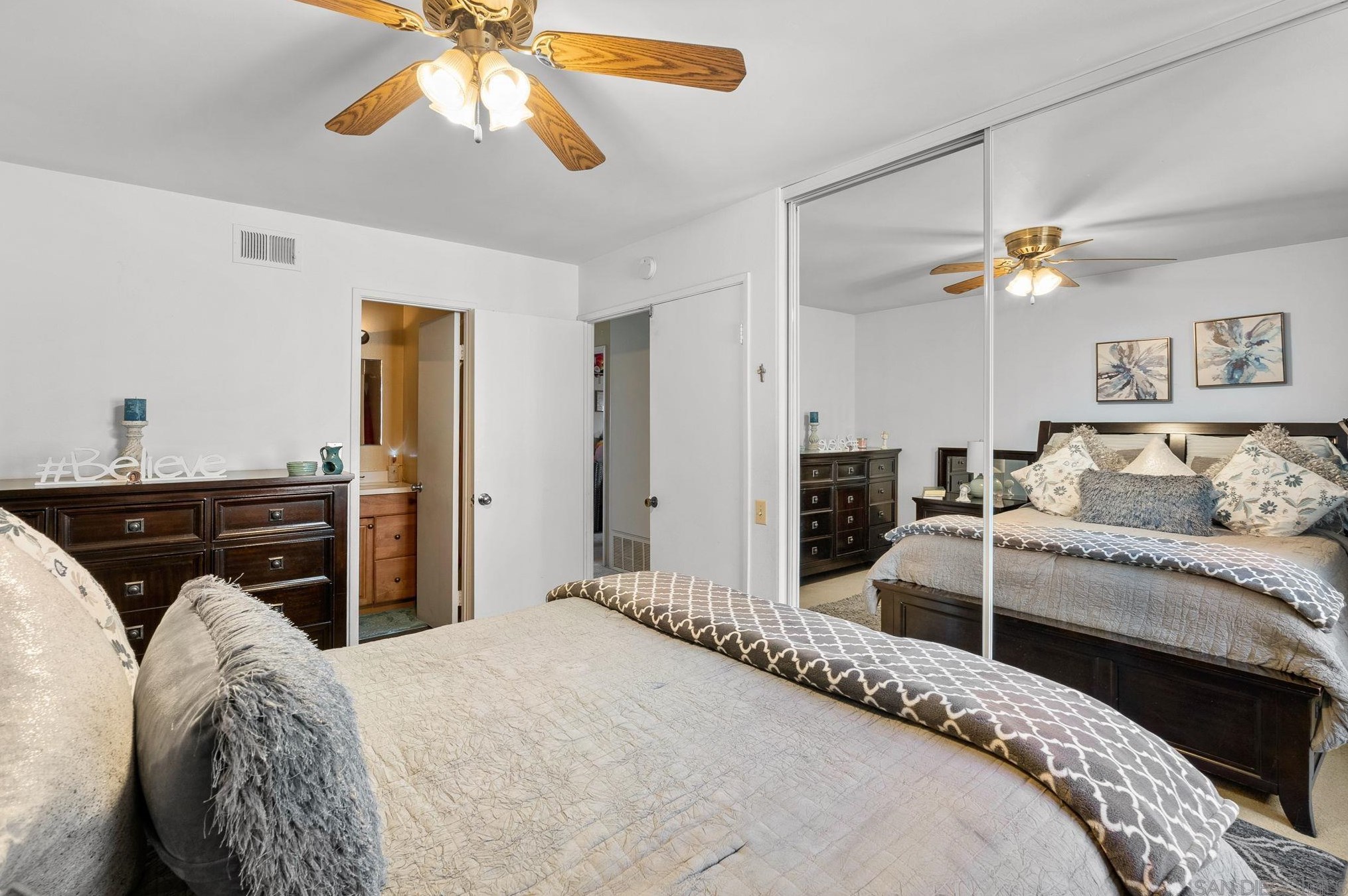 463 Thrush St, Chula Vista CA  91911-3846 exterior