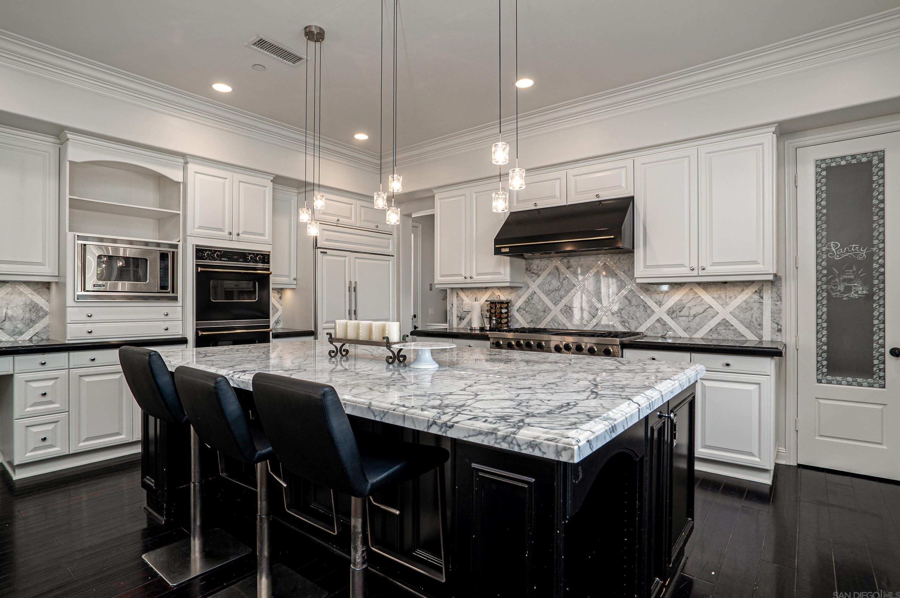 441 Foggy Point Dr, Chula Vista CA  91914-5215 exterior