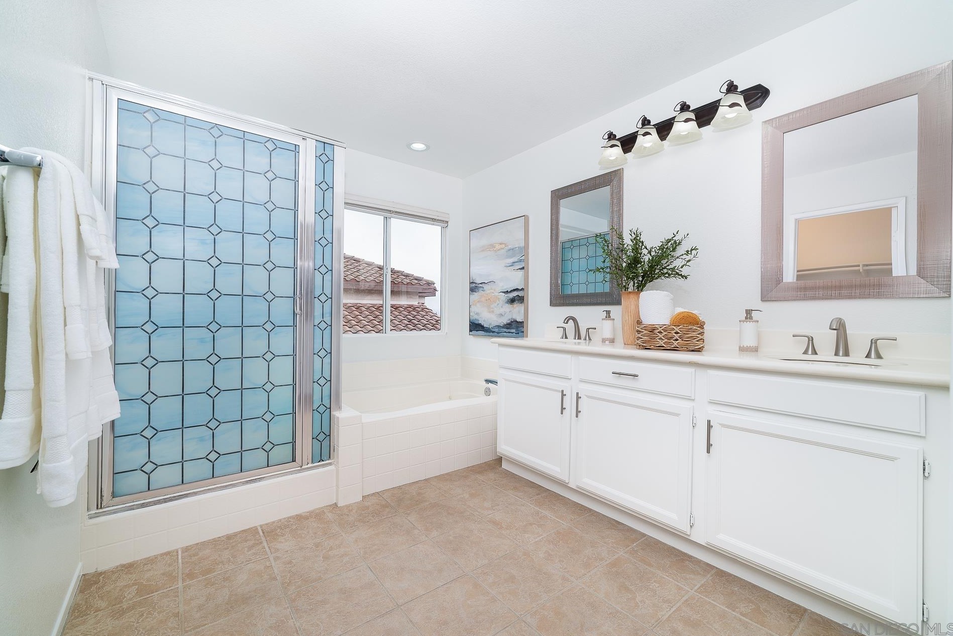 2425 Steamboat Springs Ct, Chula Vista CA  91915-2223 exterior