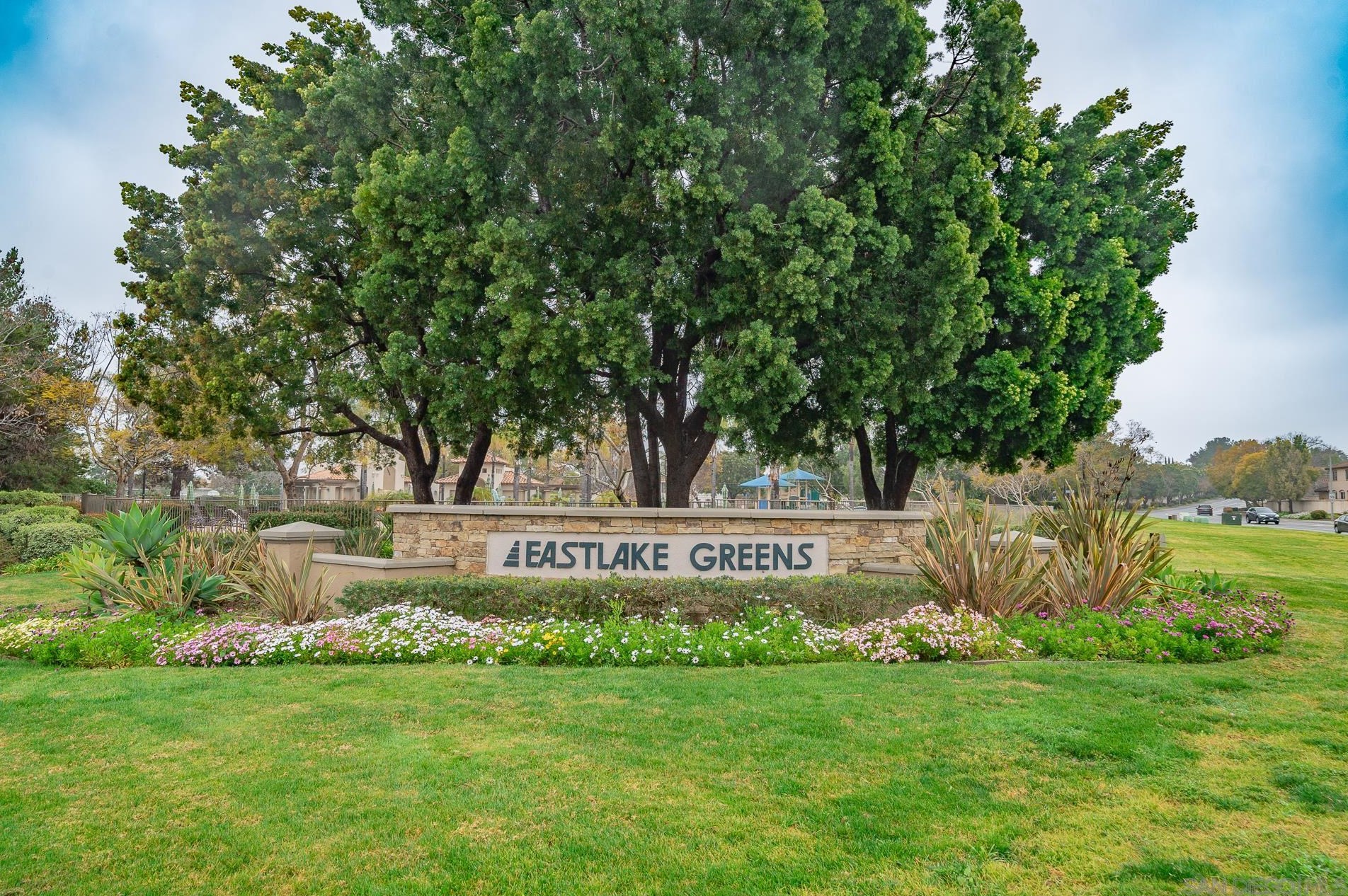 2425 Steamboat Springs Ct, Chula Vista CA  91915-2223 exterior