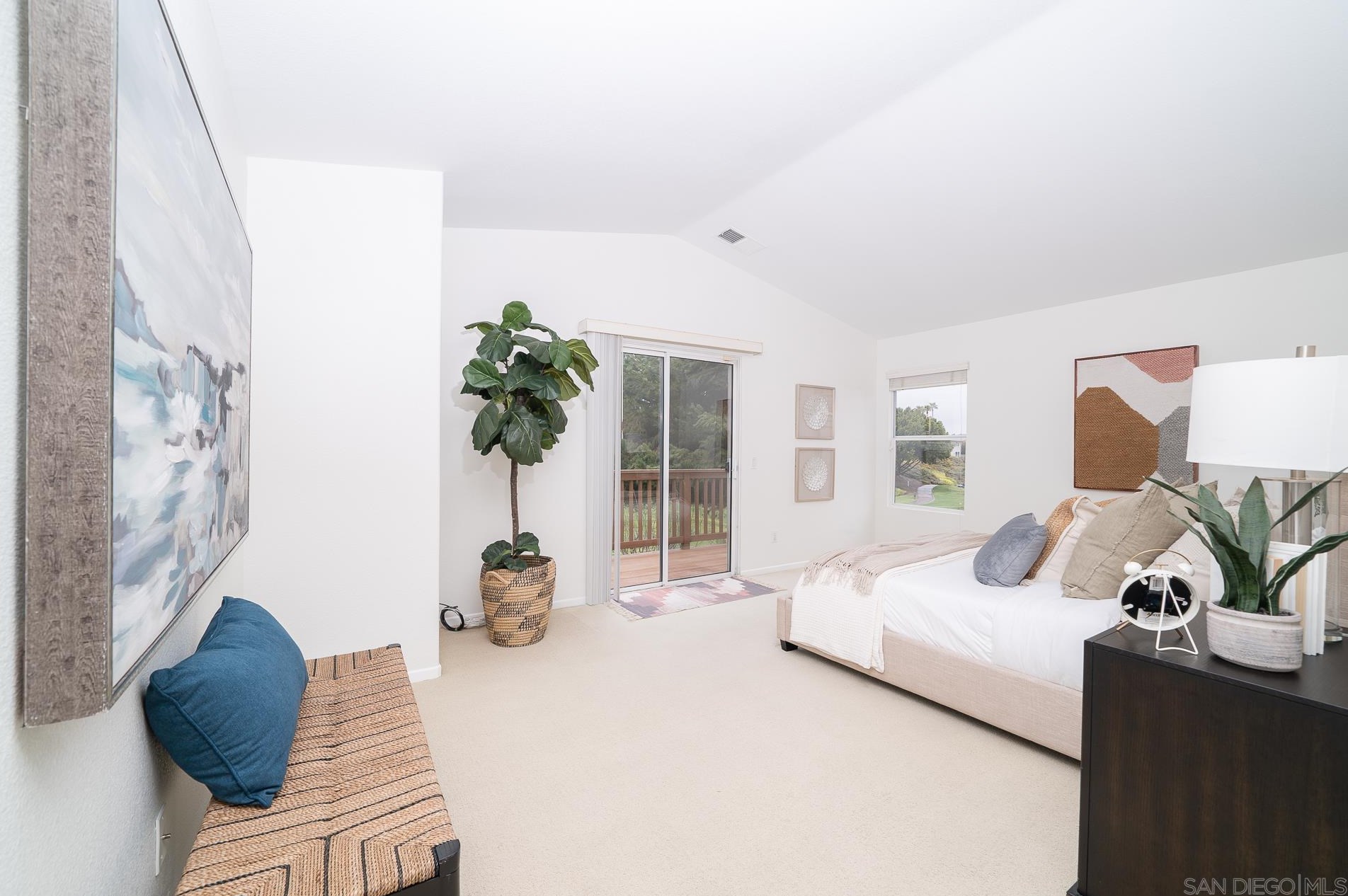 2425 Steamboat Springs Ct, Chula Vista CA  91915-2223 exterior