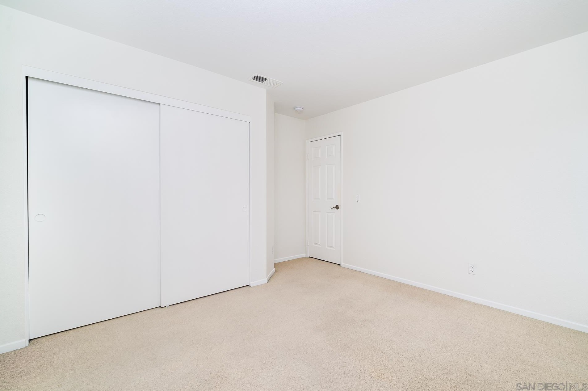 2425 Steamboat Springs Ct, Chula Vista CA  91915-2223 exterior