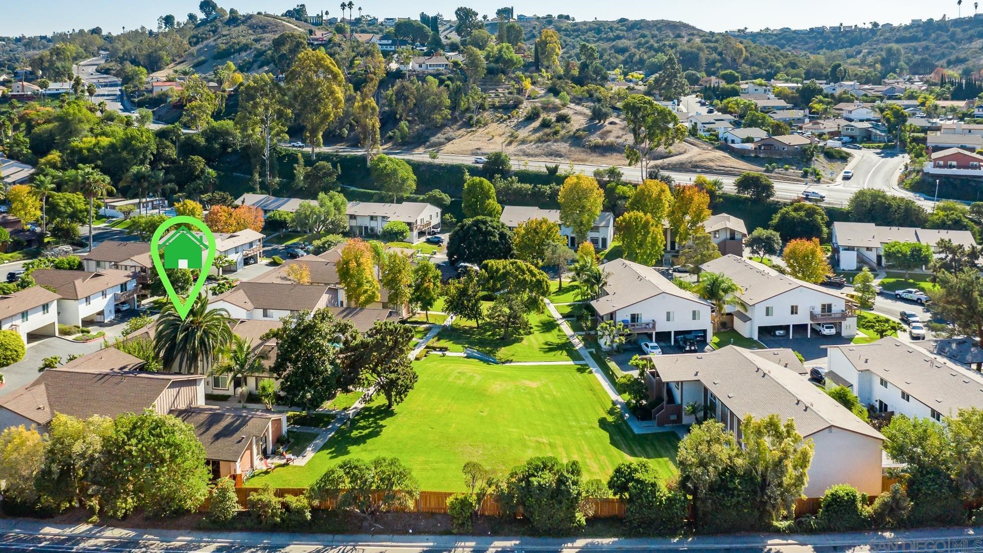 6470 Bell Bluff Ave, San Diego CA  92119-1021 exterior