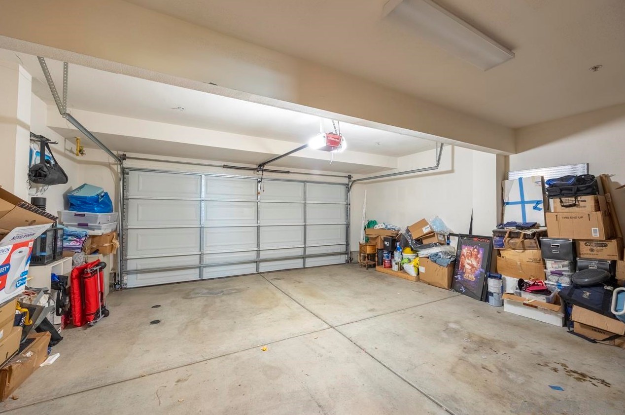 1908 Montilla St, Santee CA  92071-5652 exterior