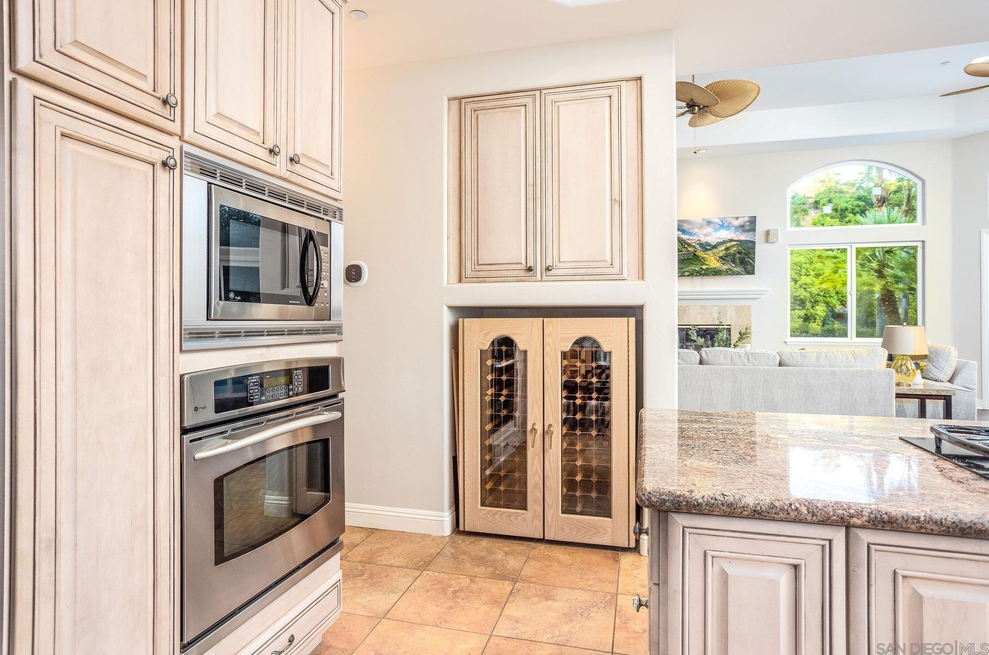 4003 Millagra Dr, Fallbrook CA  92028-8674 exterior