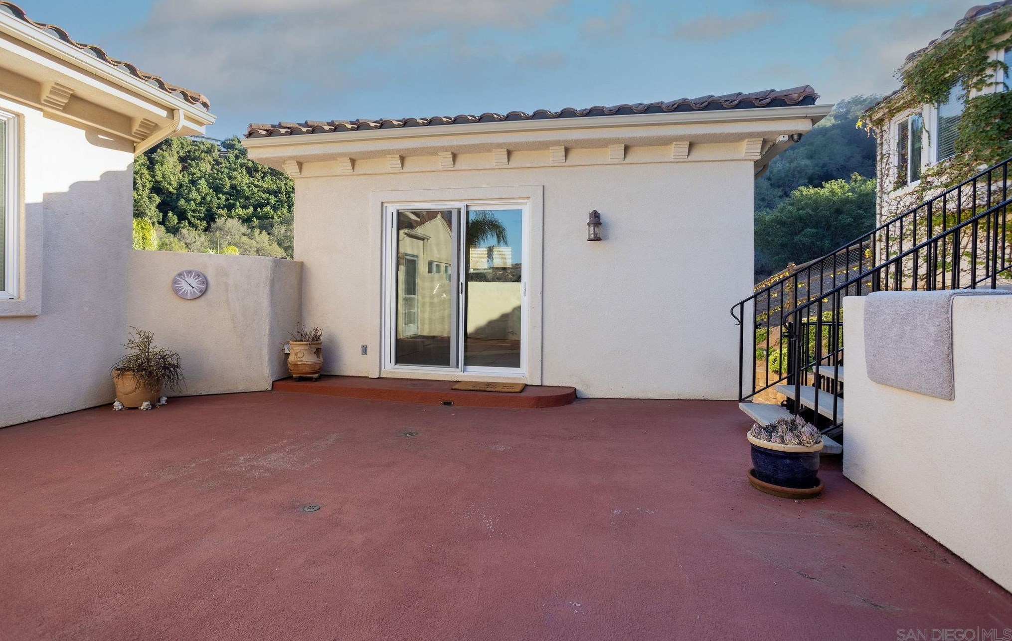 4003 Millagra Dr, Fallbrook CA  92028-8674 exterior