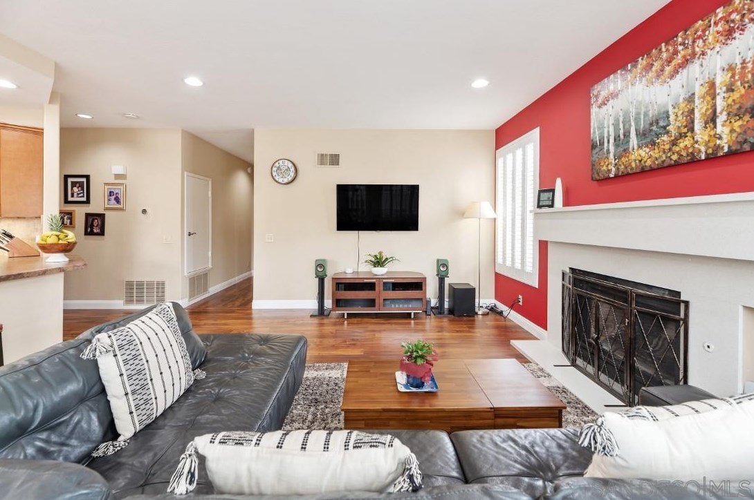 14232 Primrose Ct, Poway CA  92064-2348 exterior