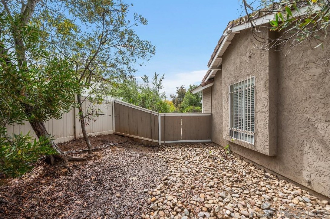 14232 Primrose Ct, Poway CA  92064-2348 exterior