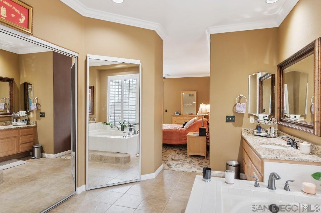 14232 Primrose Ct, Poway CA  92064-2348 exterior