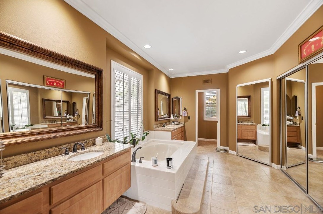 14232 Primrose Ct, Poway CA  92064-2348 exterior