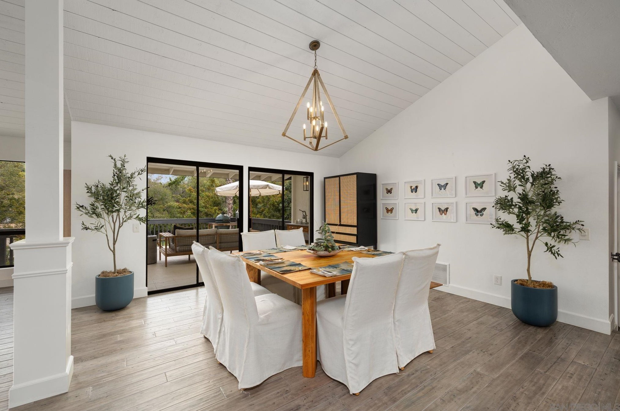 3550 Laketree Dr, Fallbrook CA  92028-8881 exterior