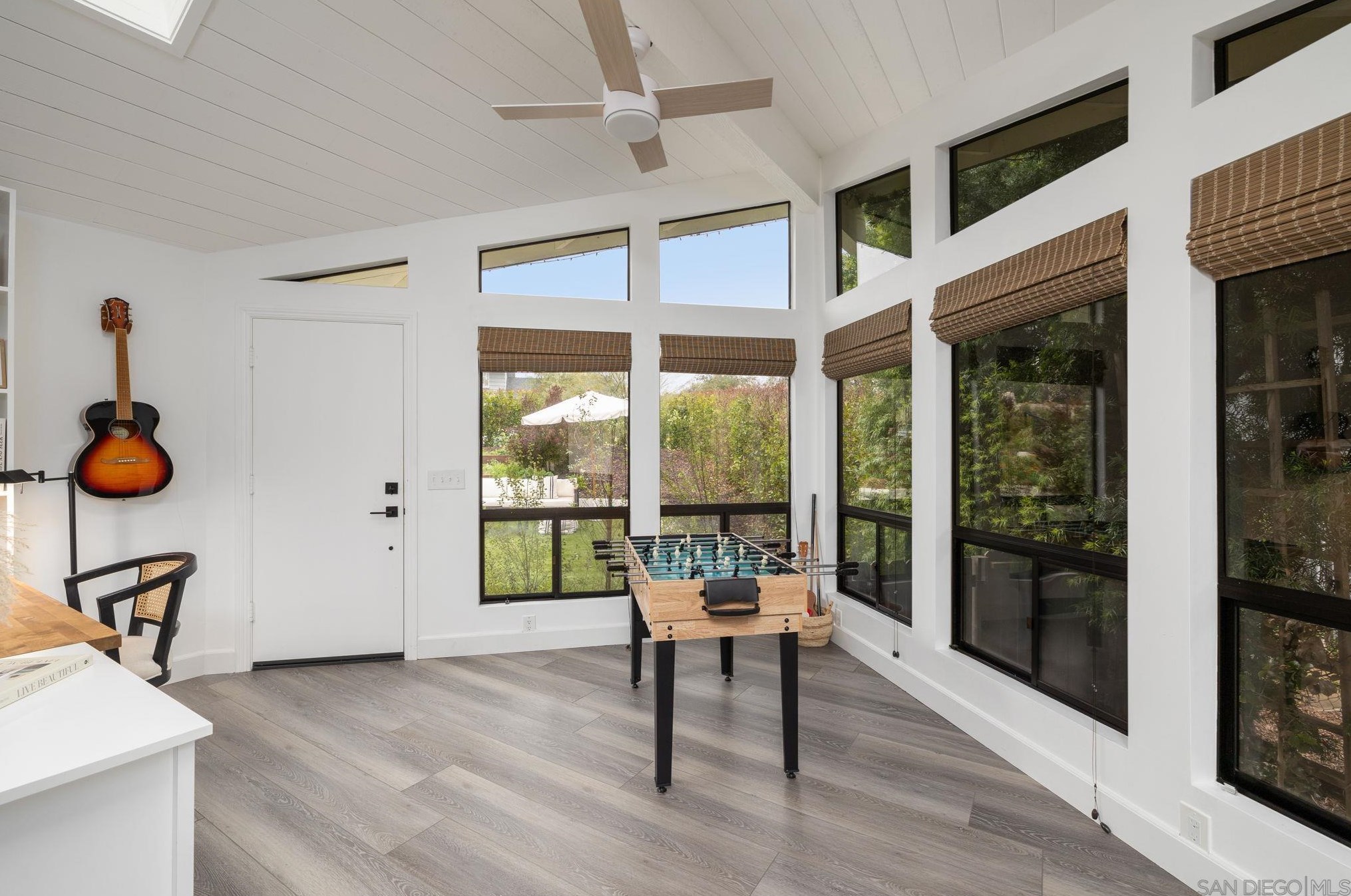 3550 Laketree Dr, Fallbrook CA  92028-8881 exterior