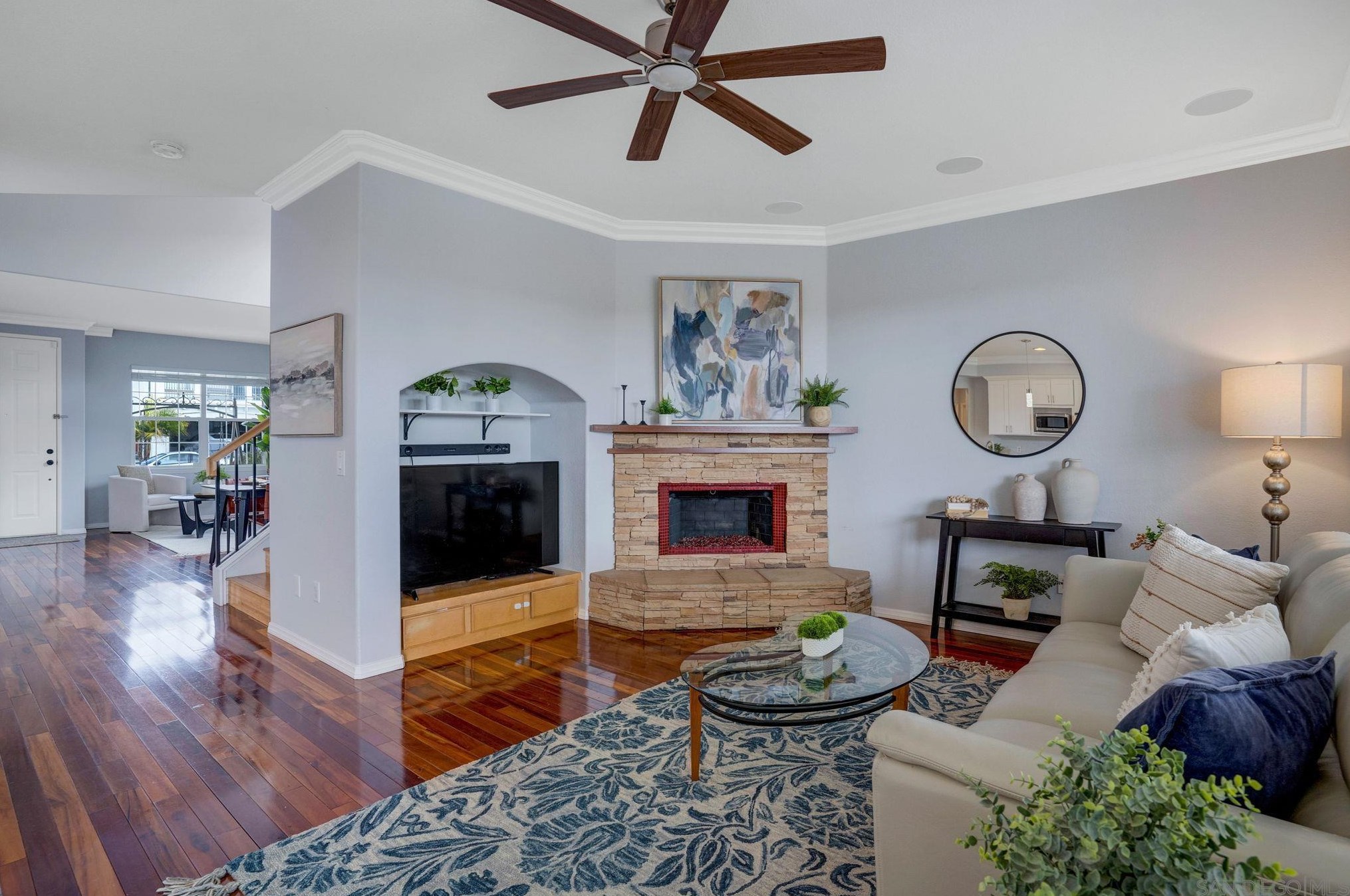 1080 Camino Del Sol, Chula Vista CA  91910-7063 exterior