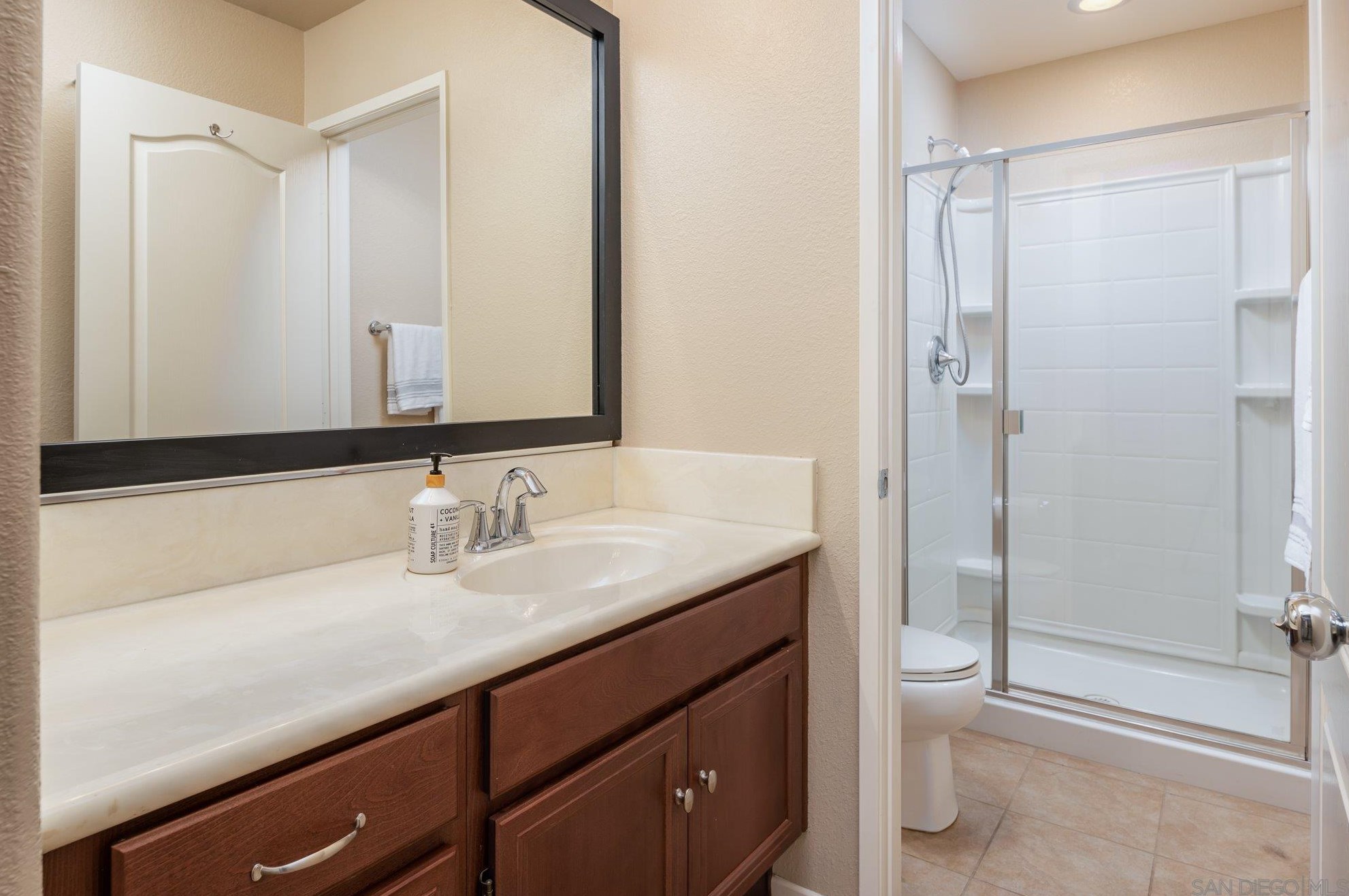 10120 Star Magnolia Ln, Santee CA  92071-7217 exterior