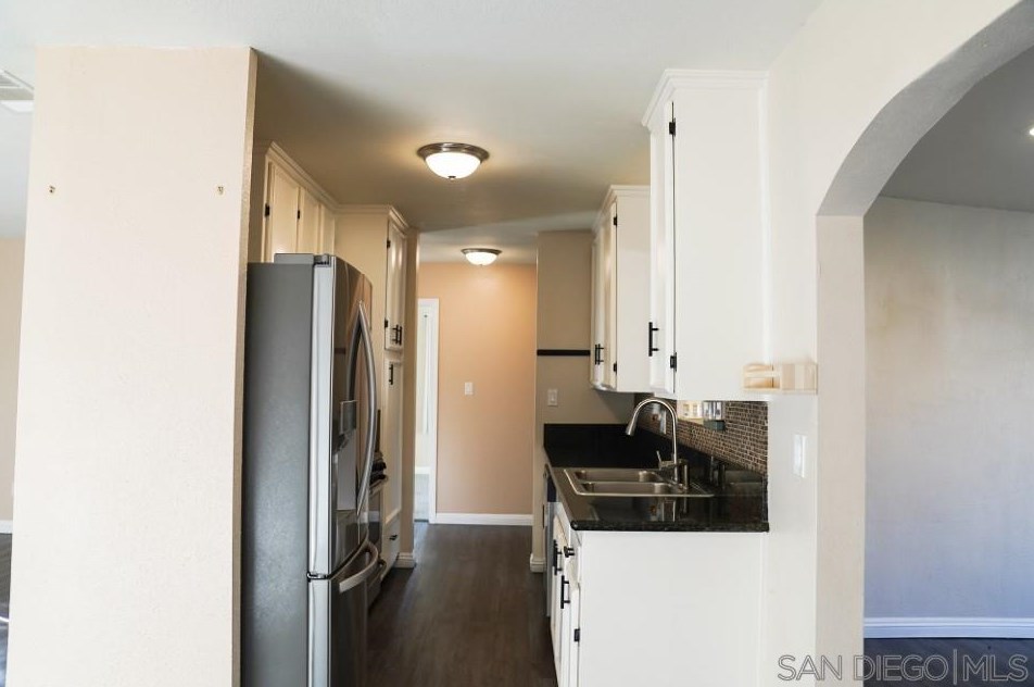 1037 Osage Dr, Spring Valley CA  91977-4750 exterior