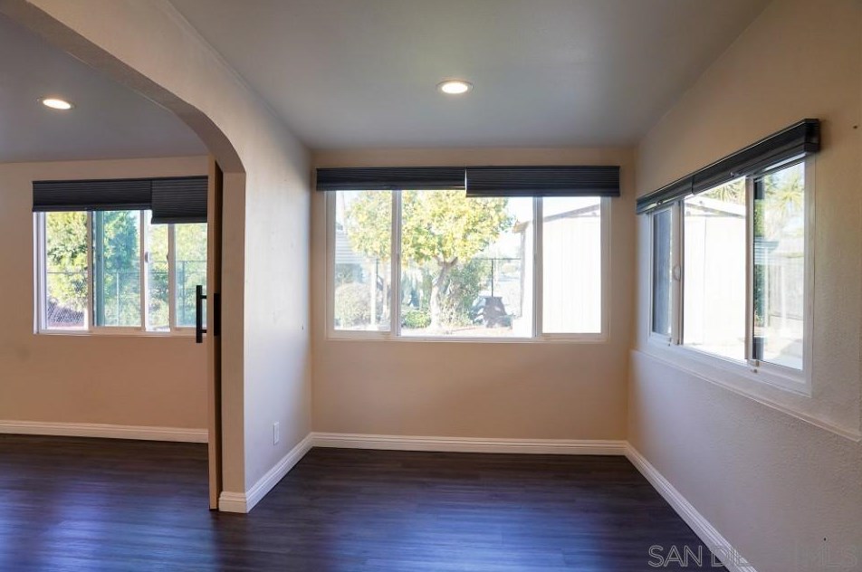 1037 Osage Dr, Spring Valley CA  91977-4750 exterior