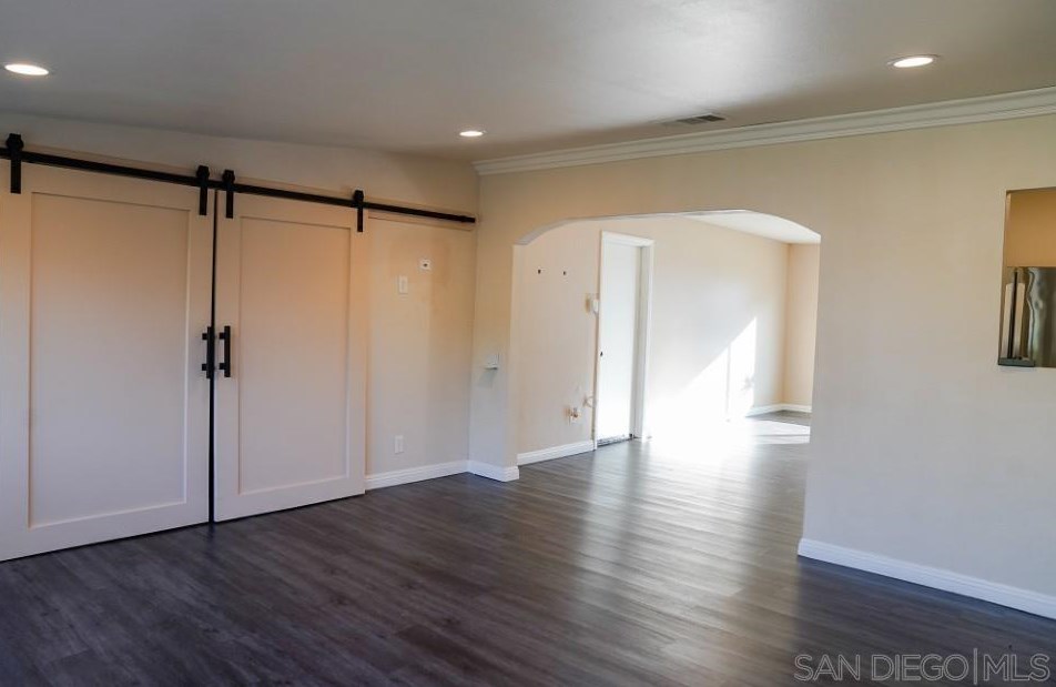 1037 Osage Dr, Spring Valley CA  91977-4750 exterior