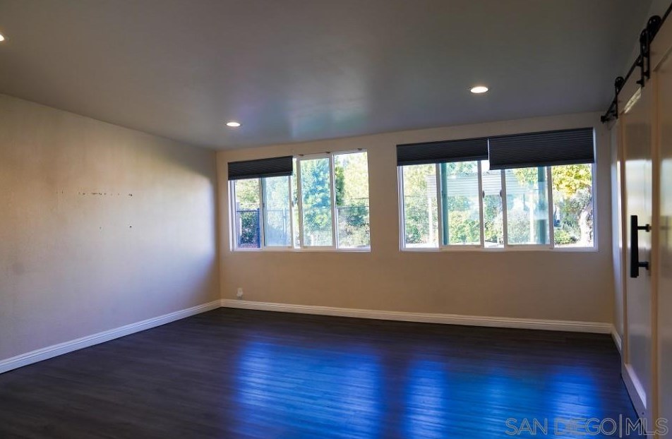 1037 Osage Dr, Spring Valley CA  91977-4750 exterior