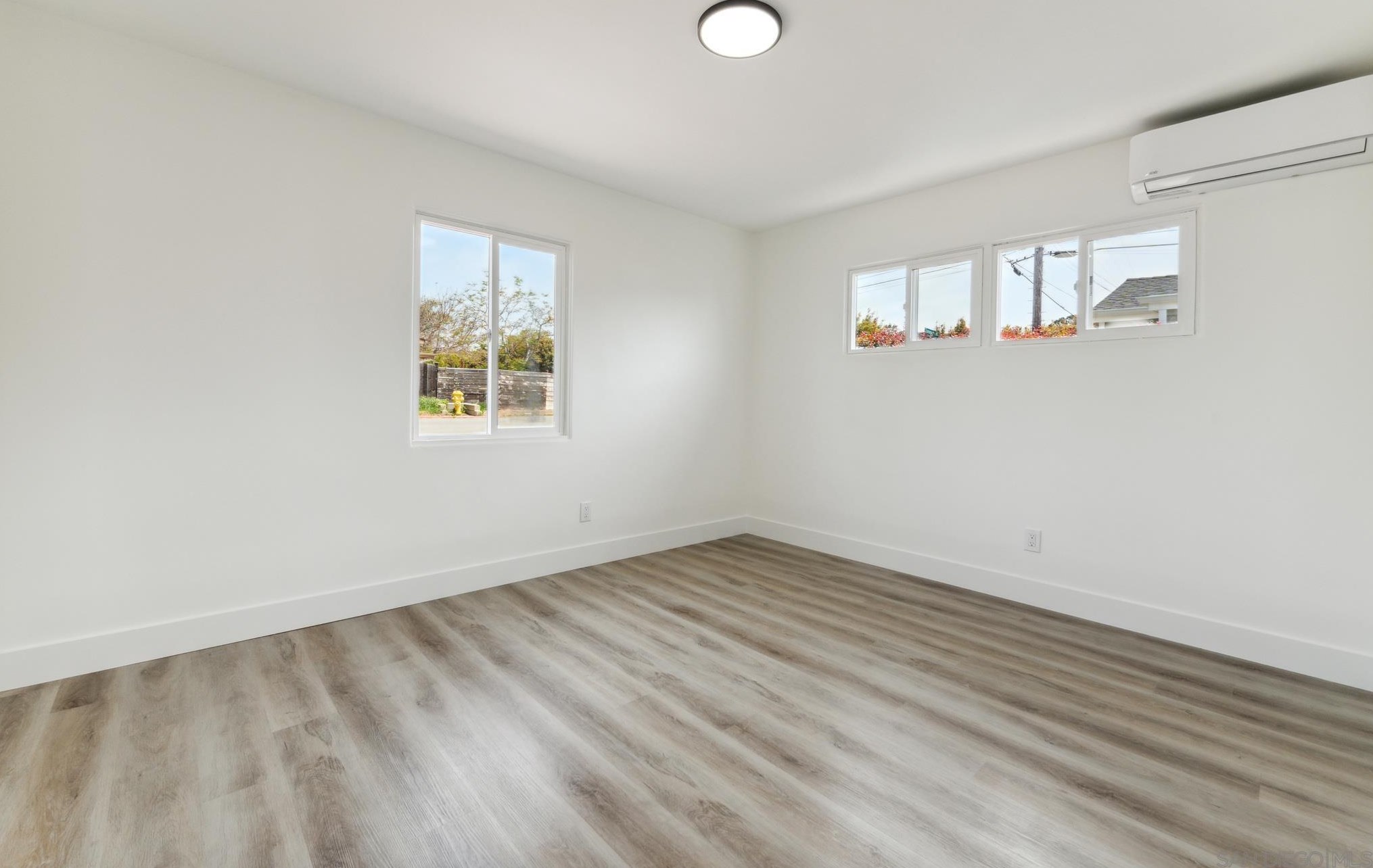 4725 Tonopah Ave, San Diego, CA 92110