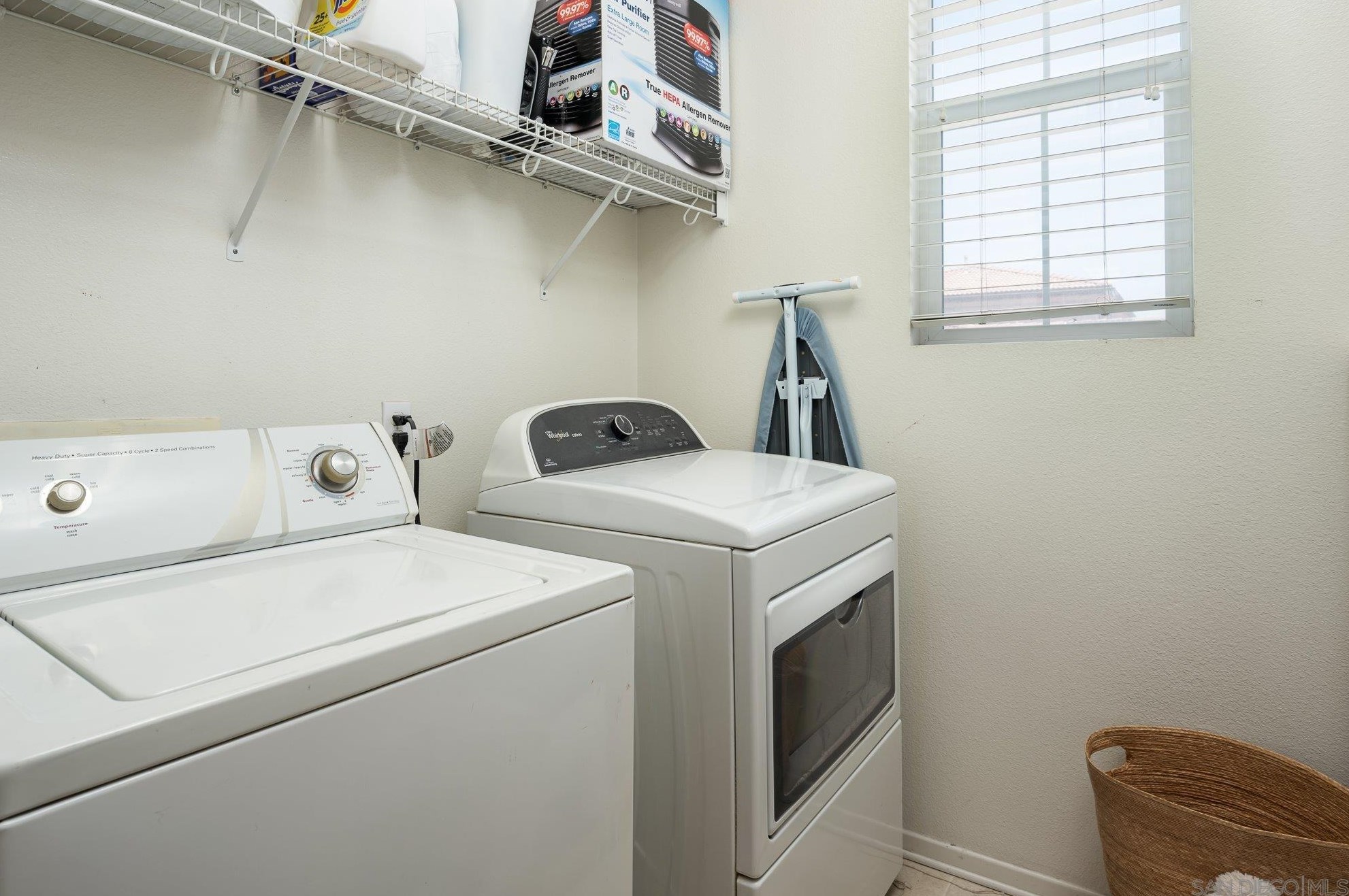 2011 Montilla St, Santee CA  92071-5624 exterior