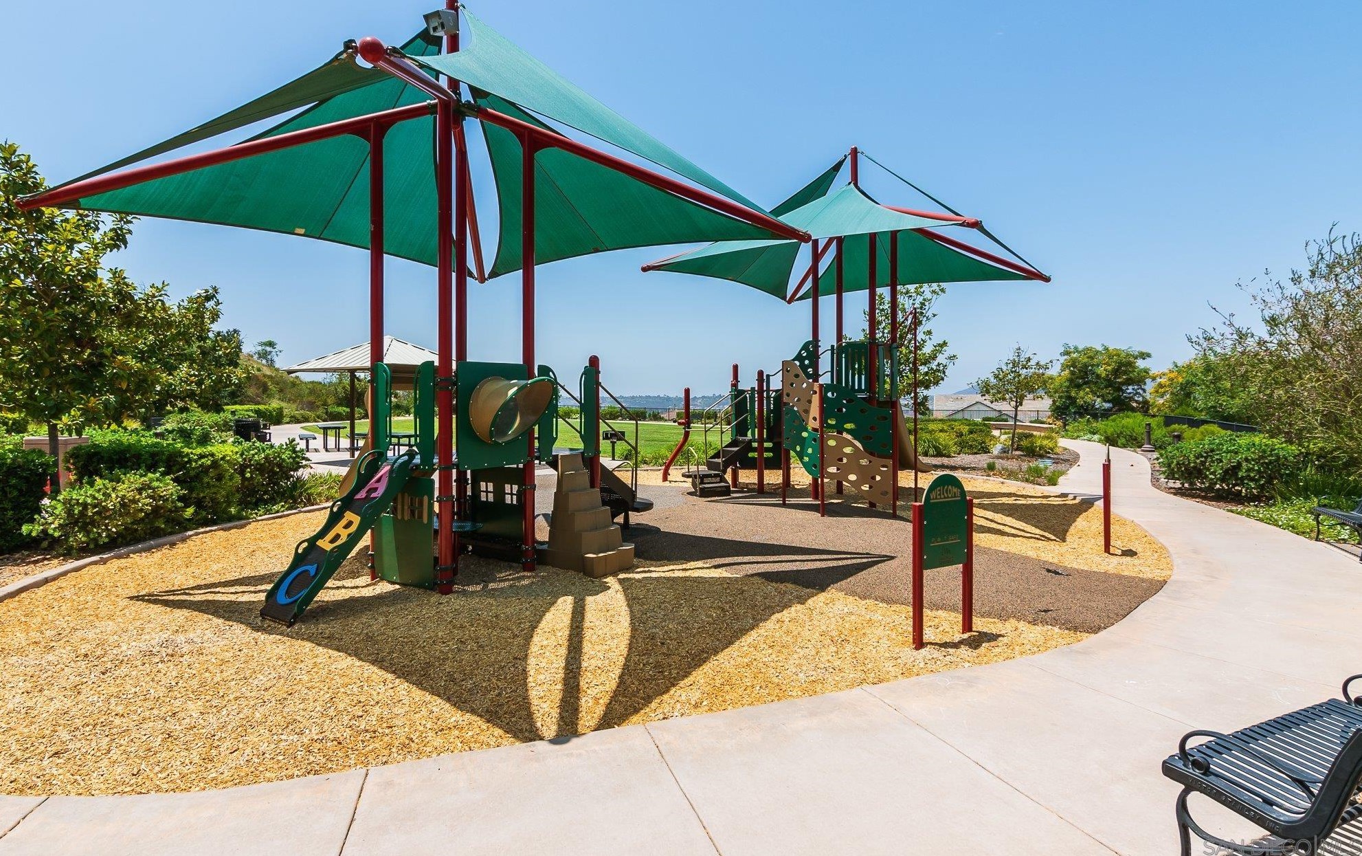 2011 Montilla St, Santee CA  92071-5624 exterior