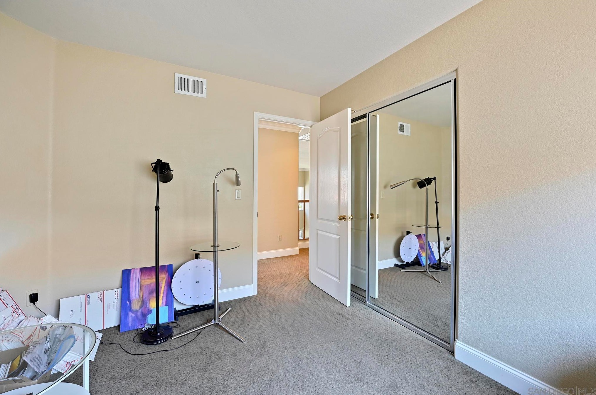 1035 Park Meadows Rd, Chula Vista CA  91915-1414 exterior